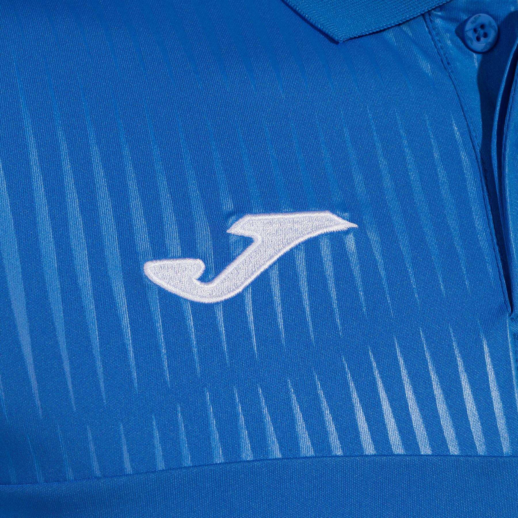 j/o/joma_103210.700_2.jpg