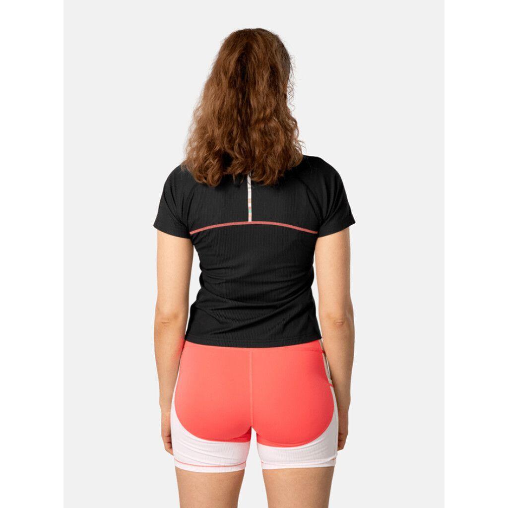 product/k/a/kari-traa_623735-black_black_4.jpg