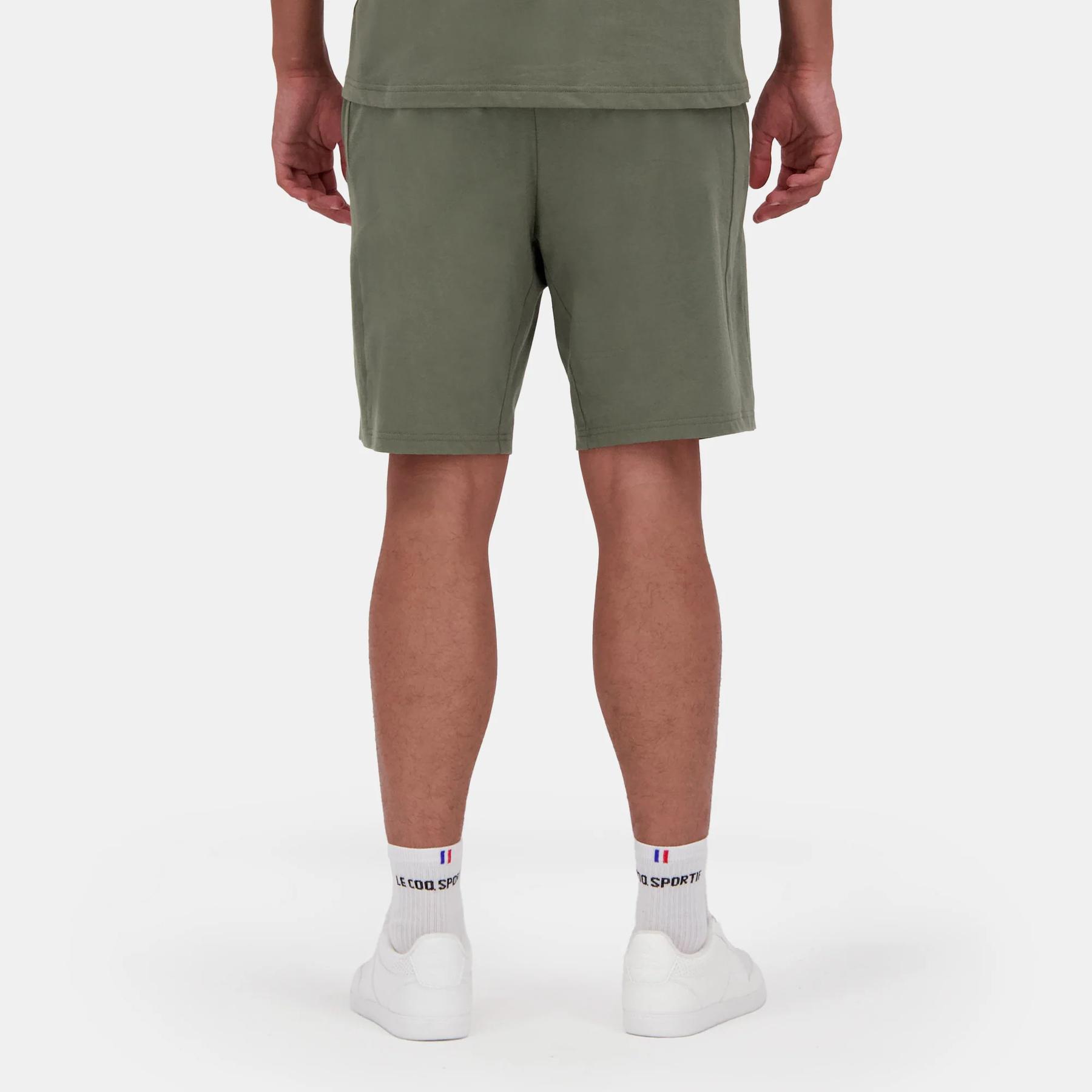 l/e/le-coq-sportif_2510632_tea-leaf_2.jpg