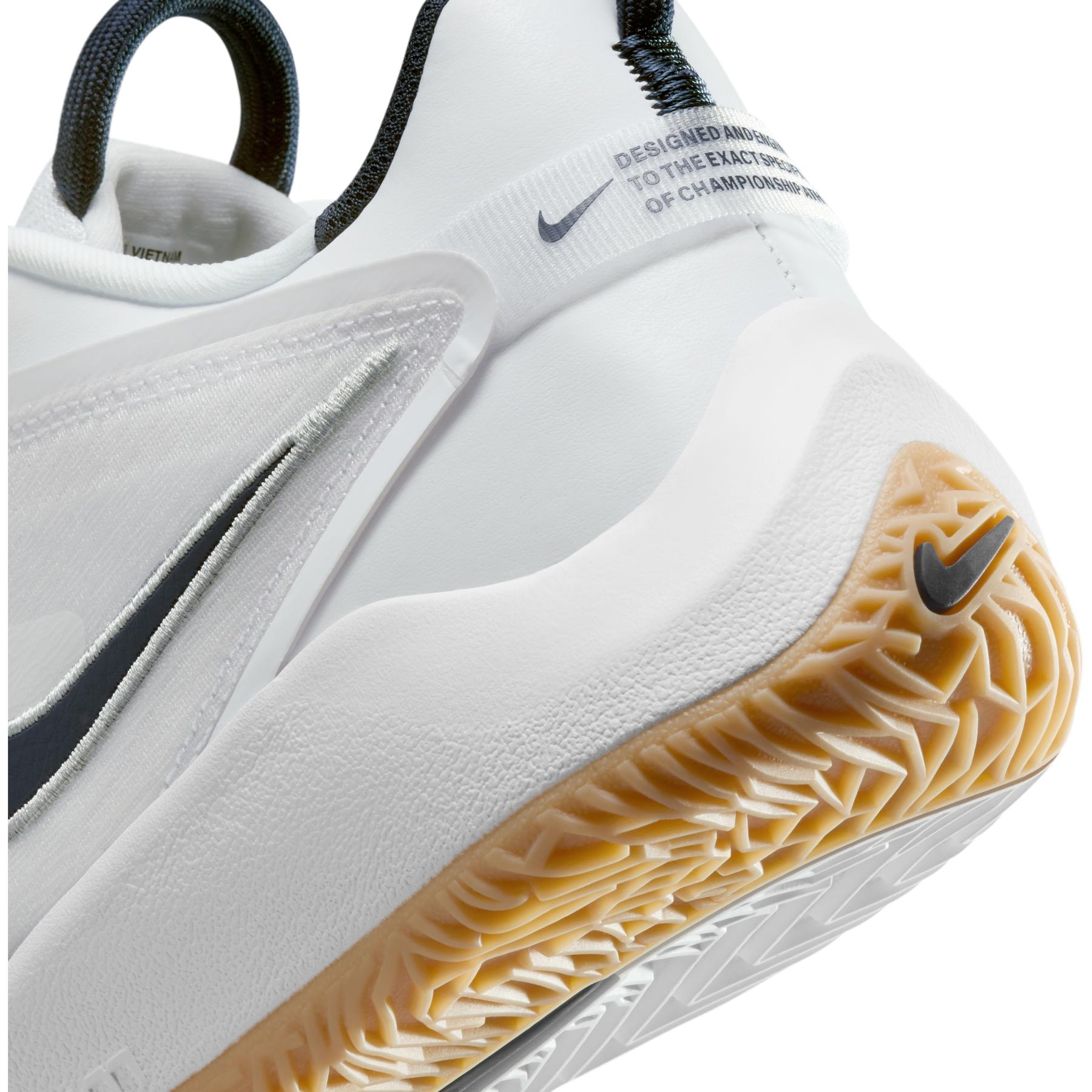 n/i/nike_fq7074-107-phsyd002-nw101624.jpg