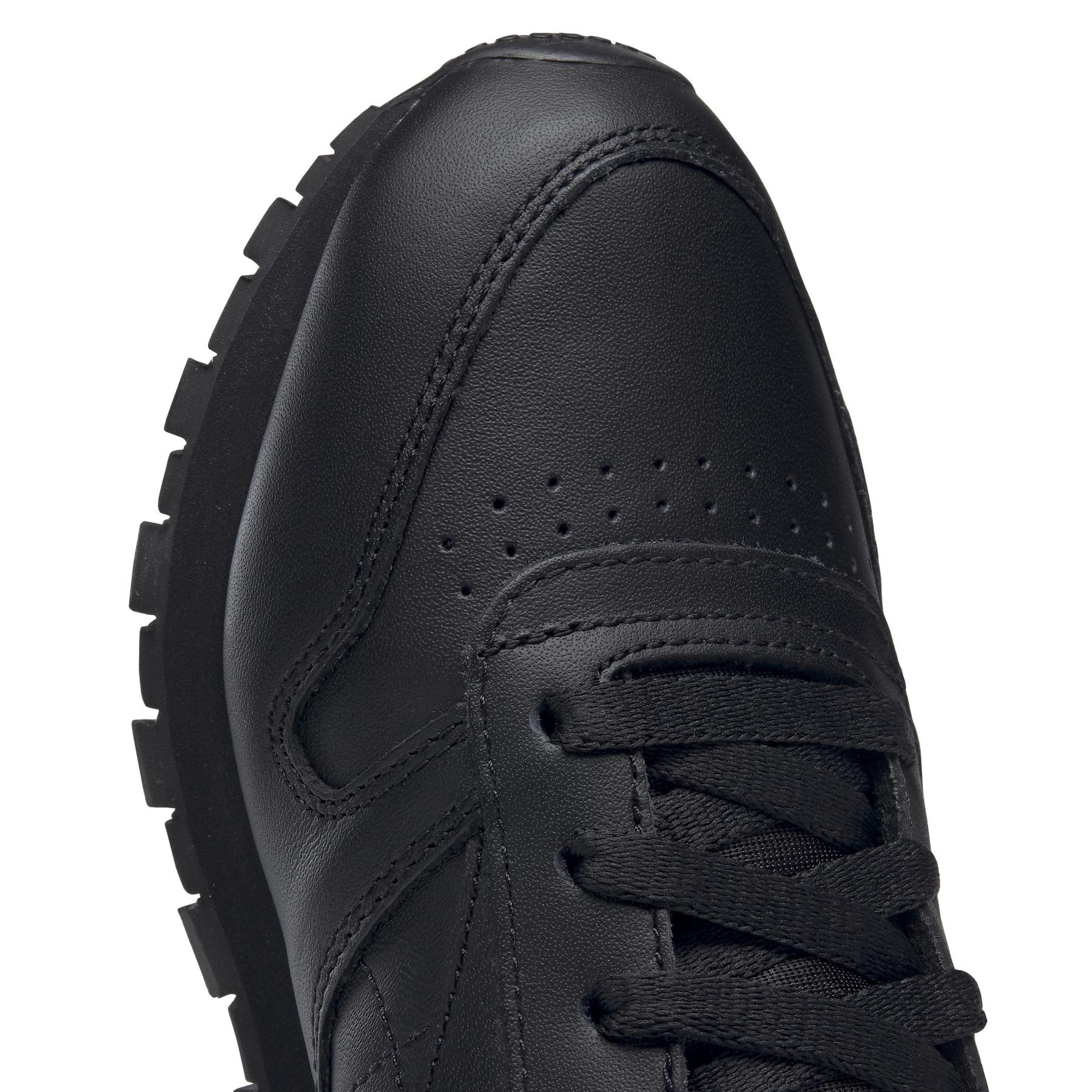 product/r/e/reebok-classics_3912_8_footwear_photography_detail_view_1_white_000.jpg