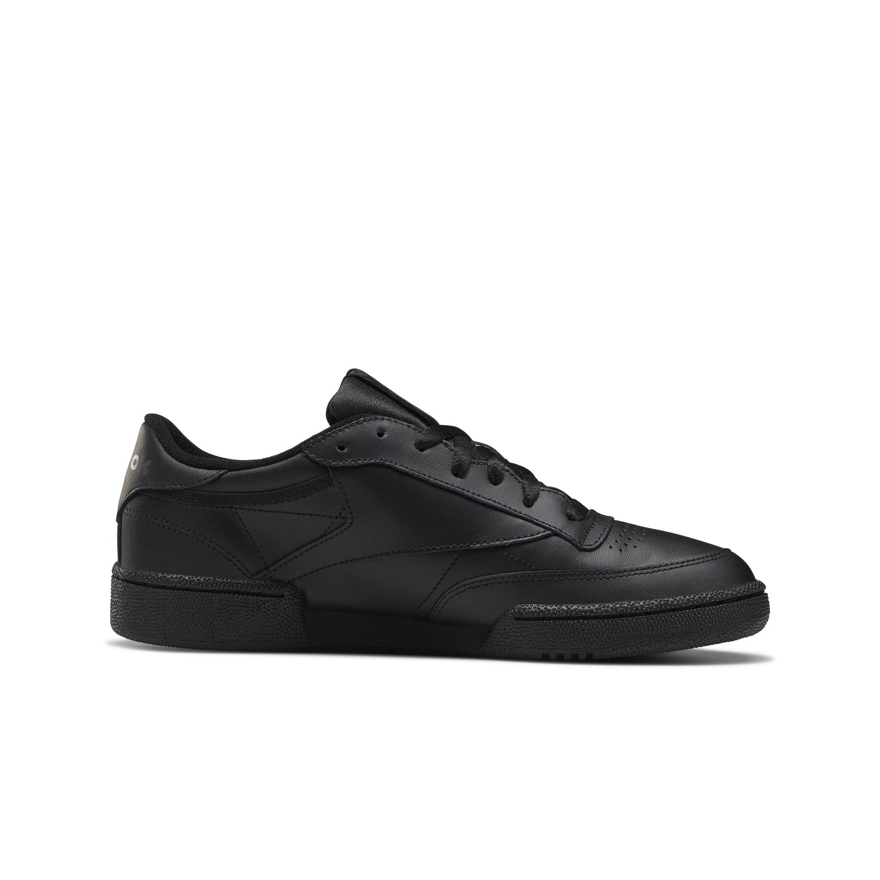 product/r/e/reebok-classics_ar0454_5_footwear_photography_side_medial_center_view_white_000.jpg