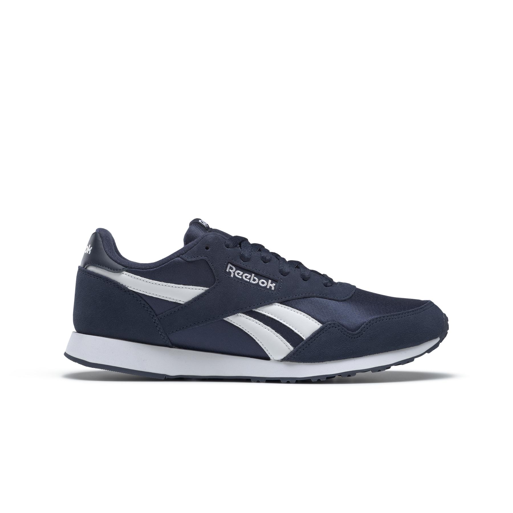 product/r/e/reebok-classics_bs7967_1_footwear_photography_side_lateral_center_view_white_000.jpg