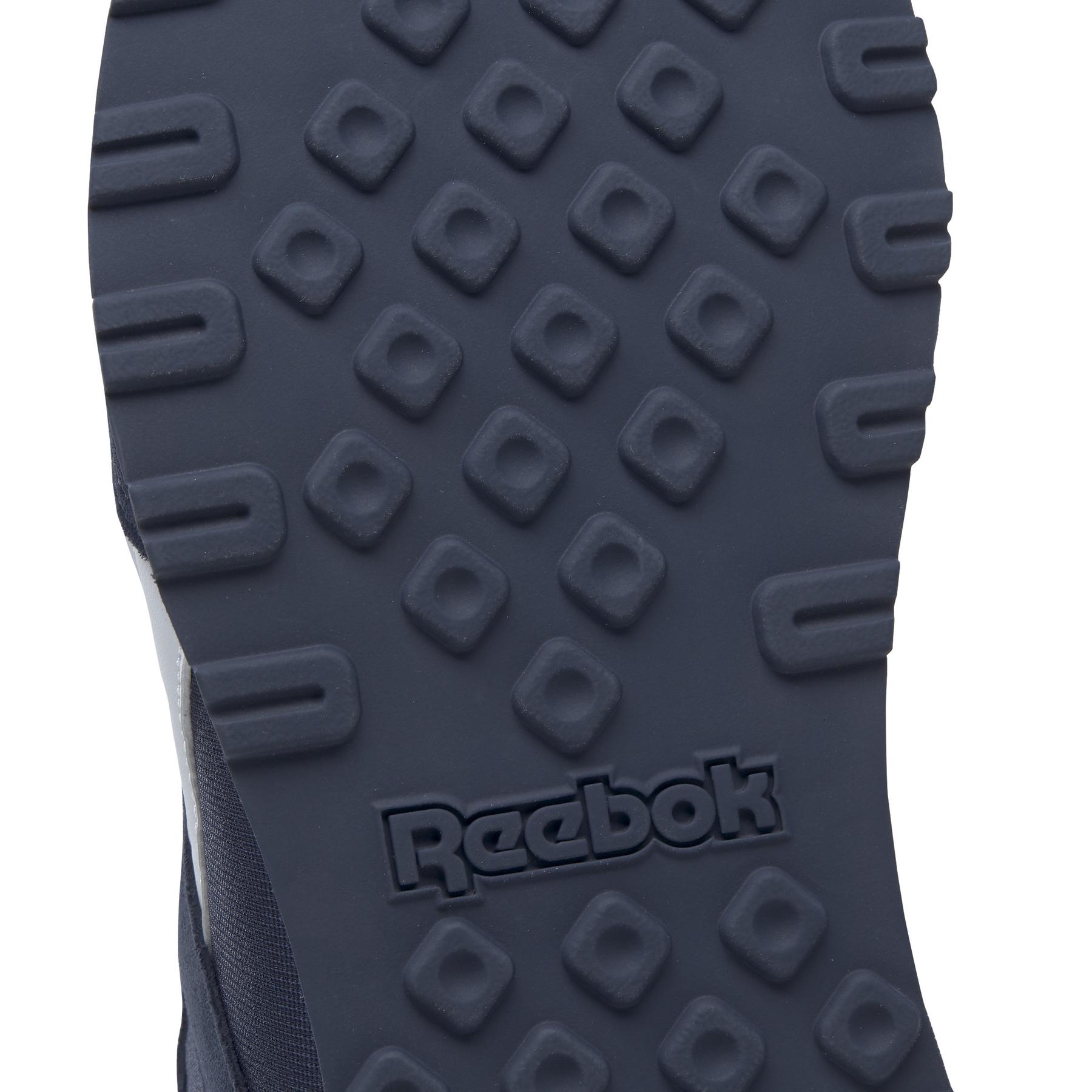 product/r/e/reebok-classics_bs7967_8_footwear_photography_detail_view_2_white_000.jpg