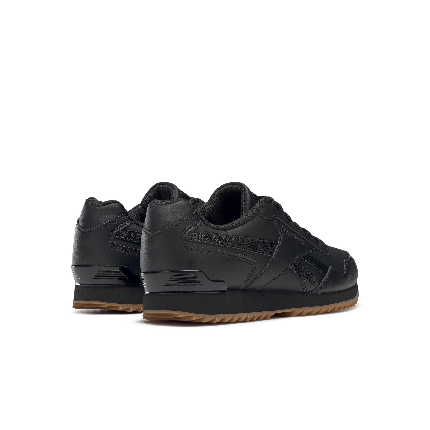 product/r/e/reebok-classics_cm9099_7_footwear_photography_back_lateral_top_view_white_000.jpg