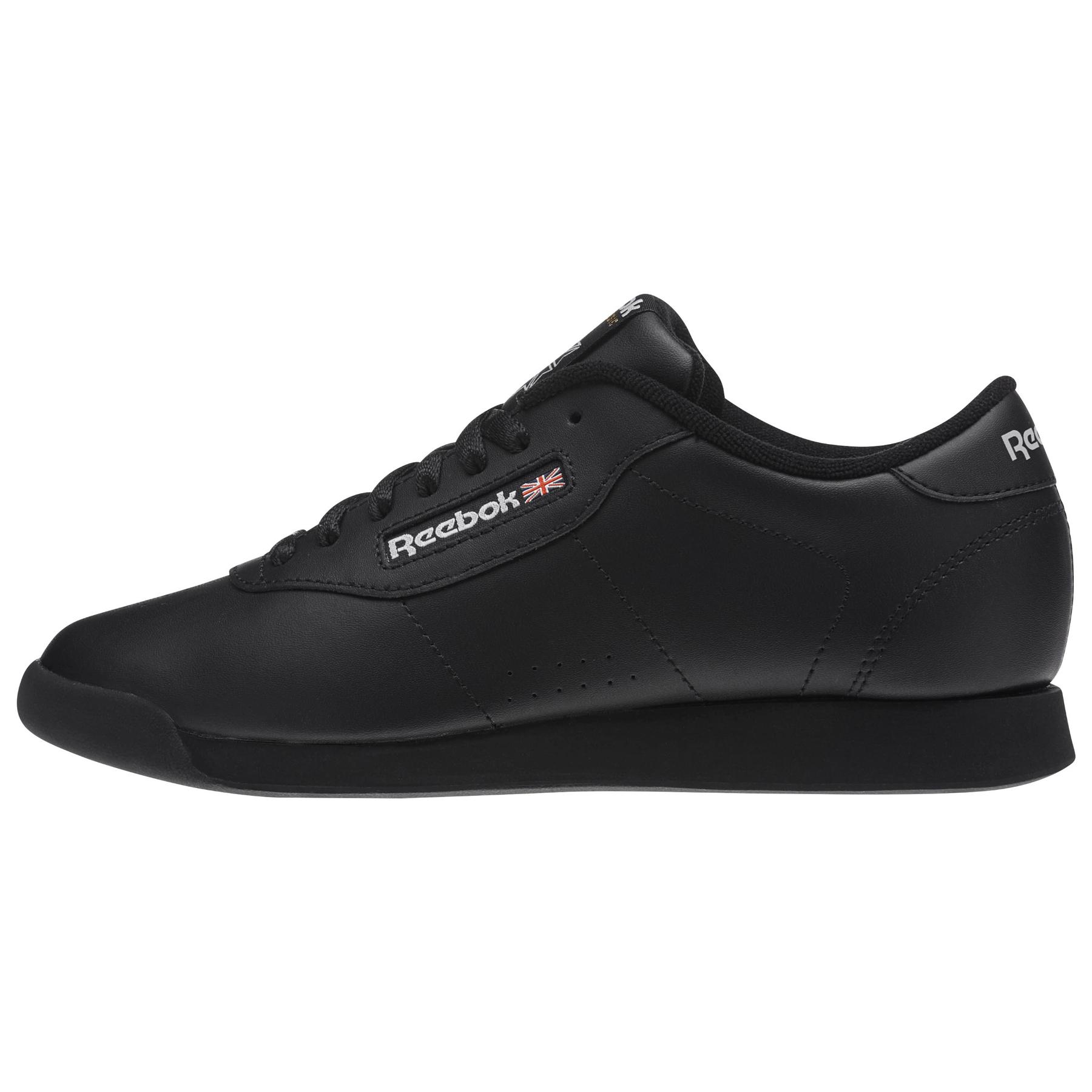 r/e/reebok-classics_cn2211_12_footwear_photography_left_side_lateral_view_white_000.jpg
