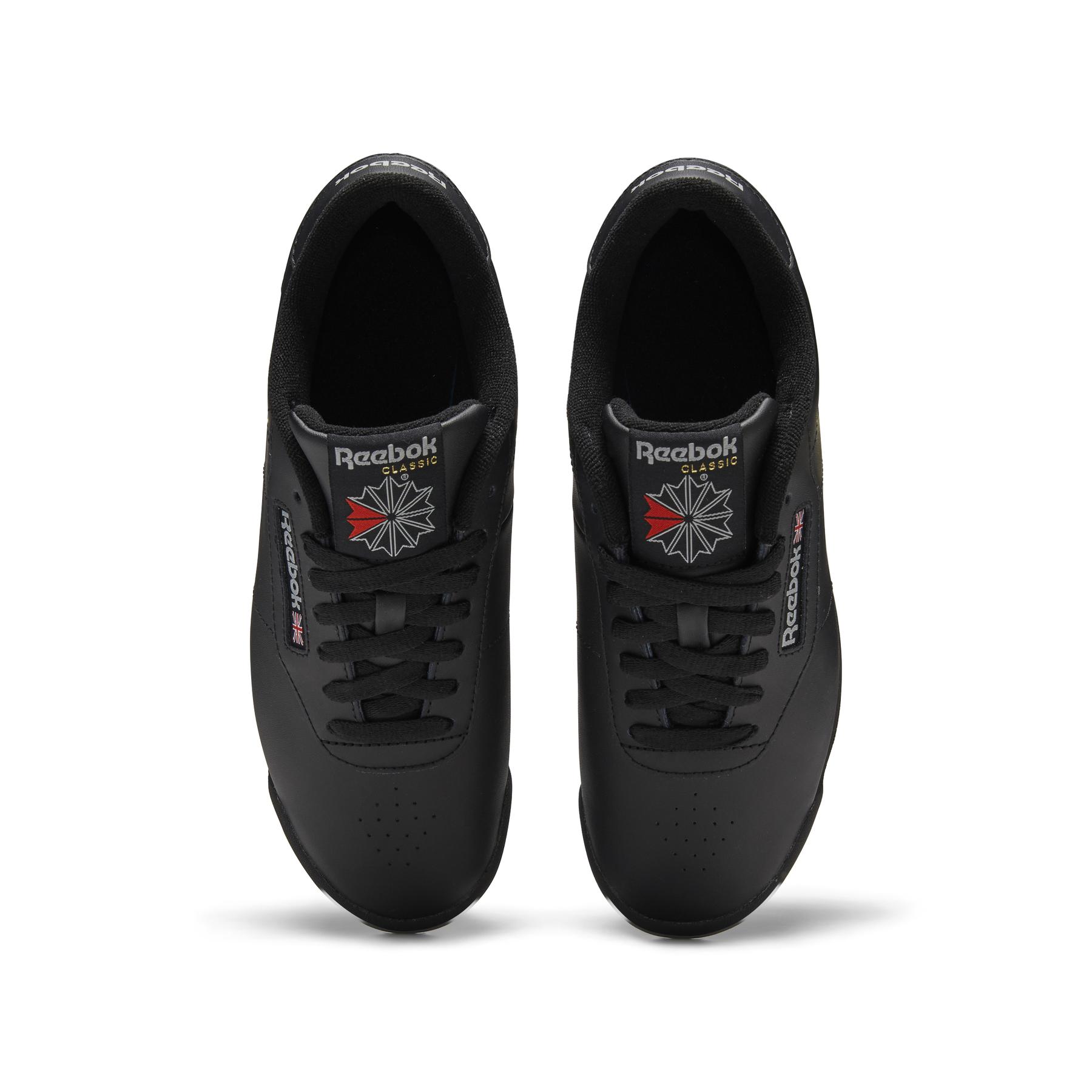 r/e/reebok-classics_cn2211_3_footwear_photography_top_portrait_view_white_000.jpg