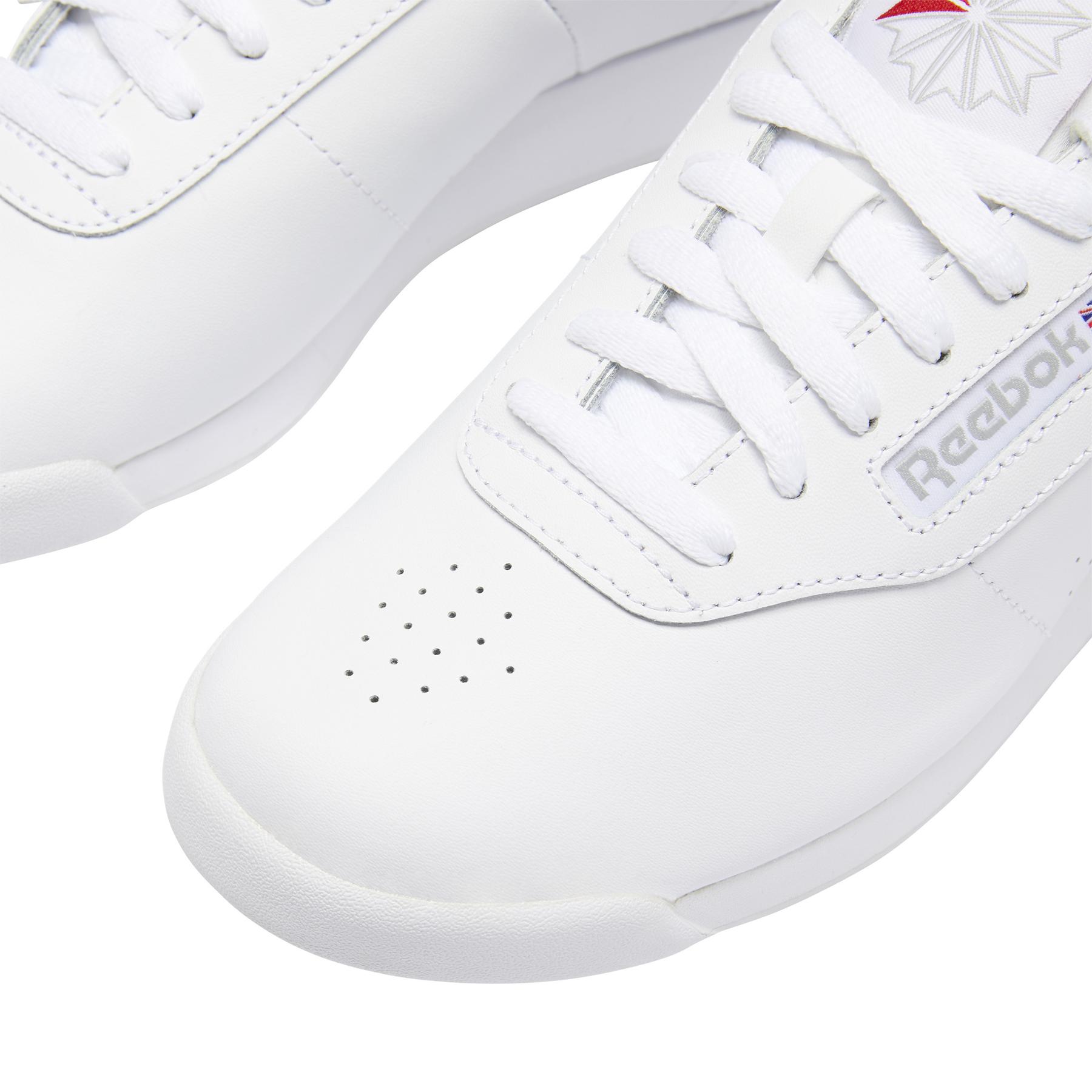 r/e/reebok-classics_cn2212_8_footwear_photography_detail_view_1_white_000.jpg