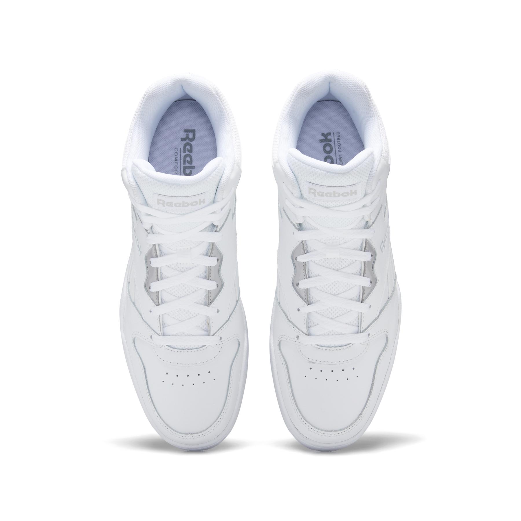 r/e/reebok-classics_cn4107_3_footwear_photography_top_portrait_view_white_000.jpg