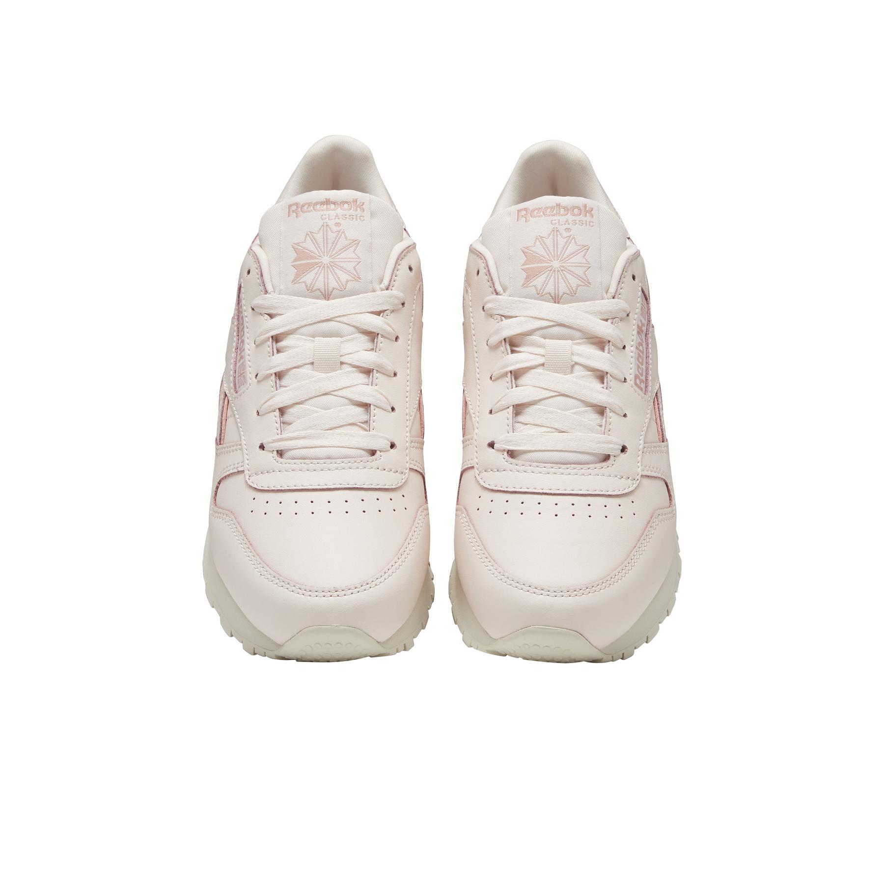 product/r/e/reebok-classics_dv8432_2_footwear_photography_top_portrait_view_white_000.jpg