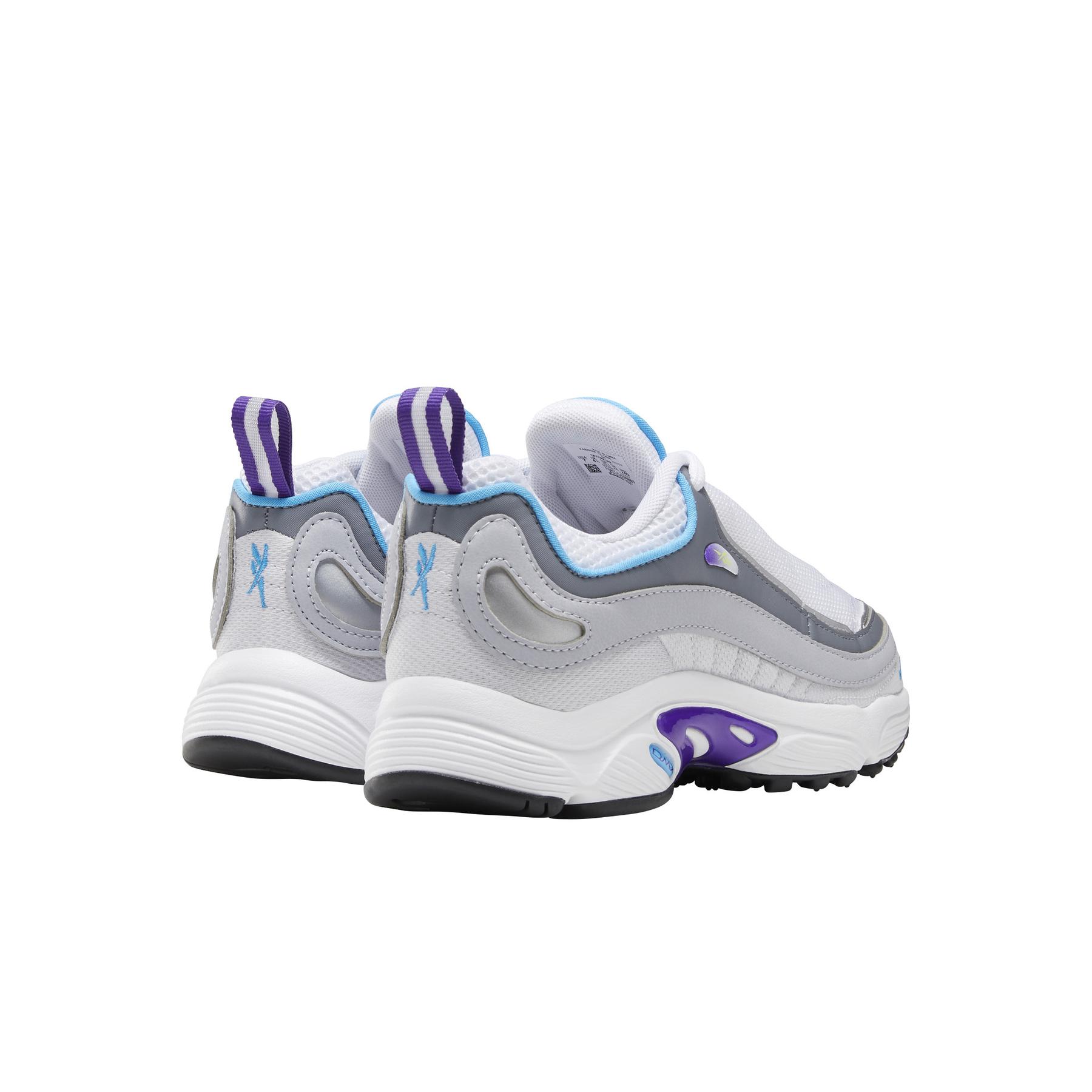 r/e/reebok-classics_dv9617_6_footwear_photography_back_lateral_top_view_white_000.jpg
