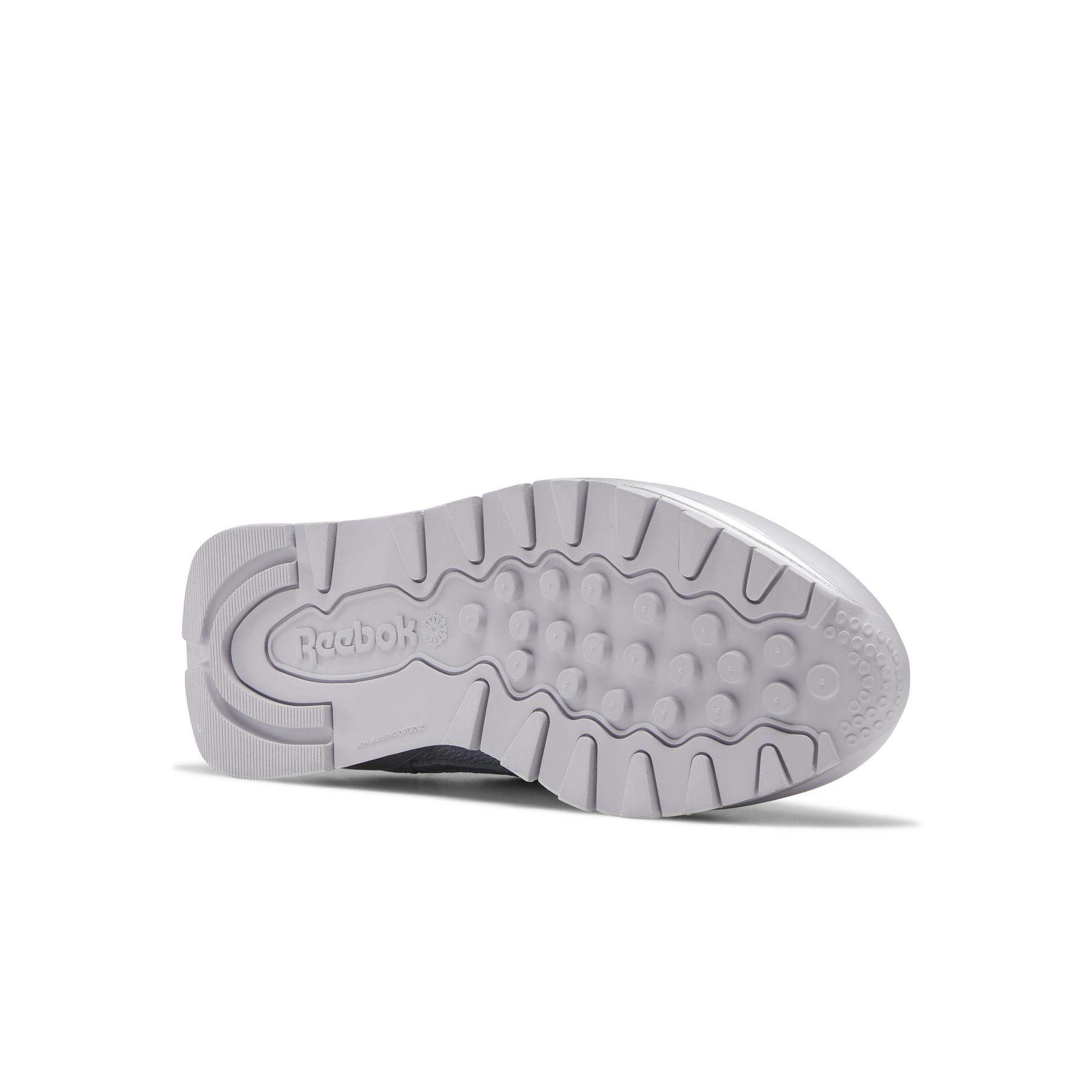 r/e/reebok-classics_eg6323_3_footwear_photography_bottom_view_white_000.jpg