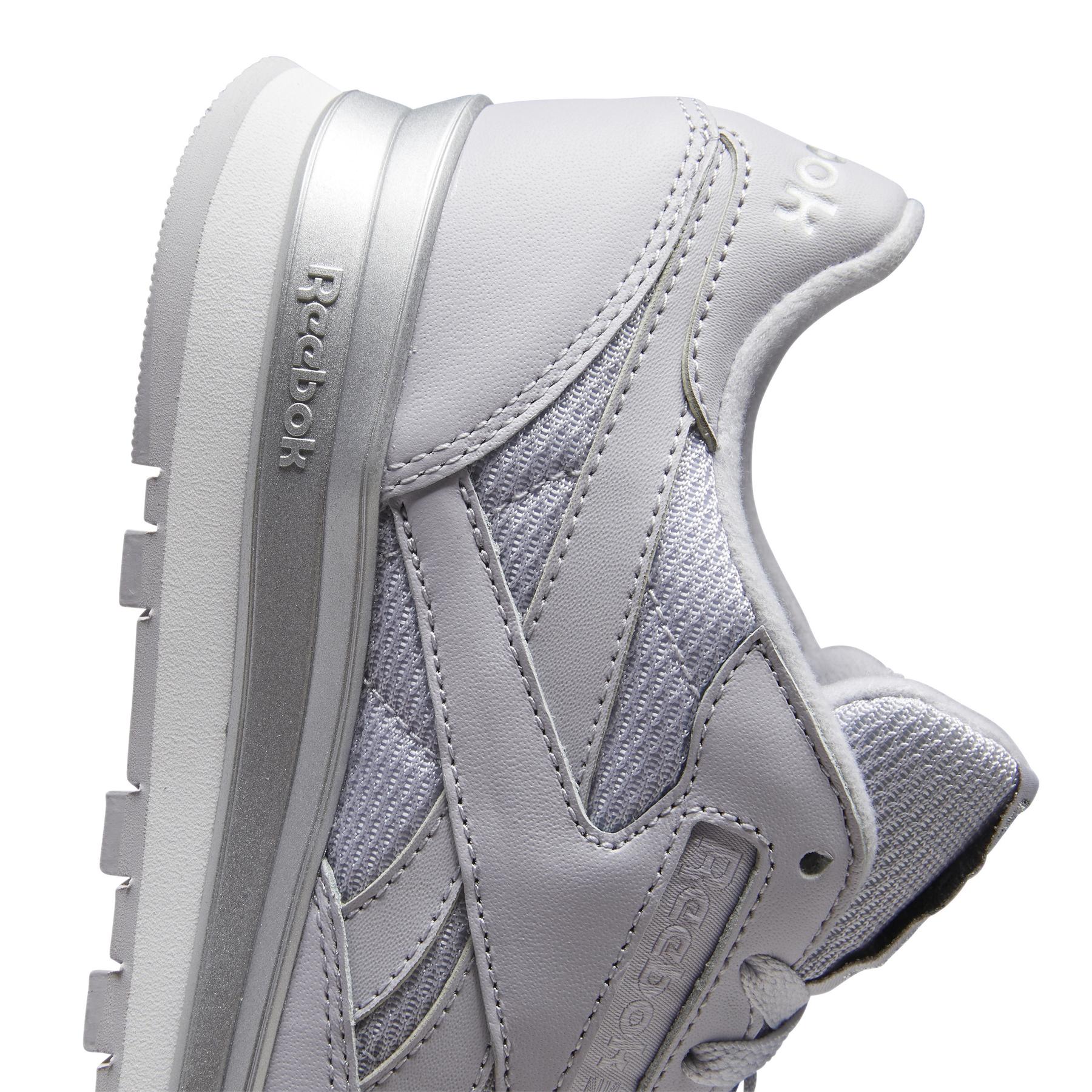 r/e/reebok-classics_eg6323_7_footwear_photography_detail_view_1_white_000.jpg
