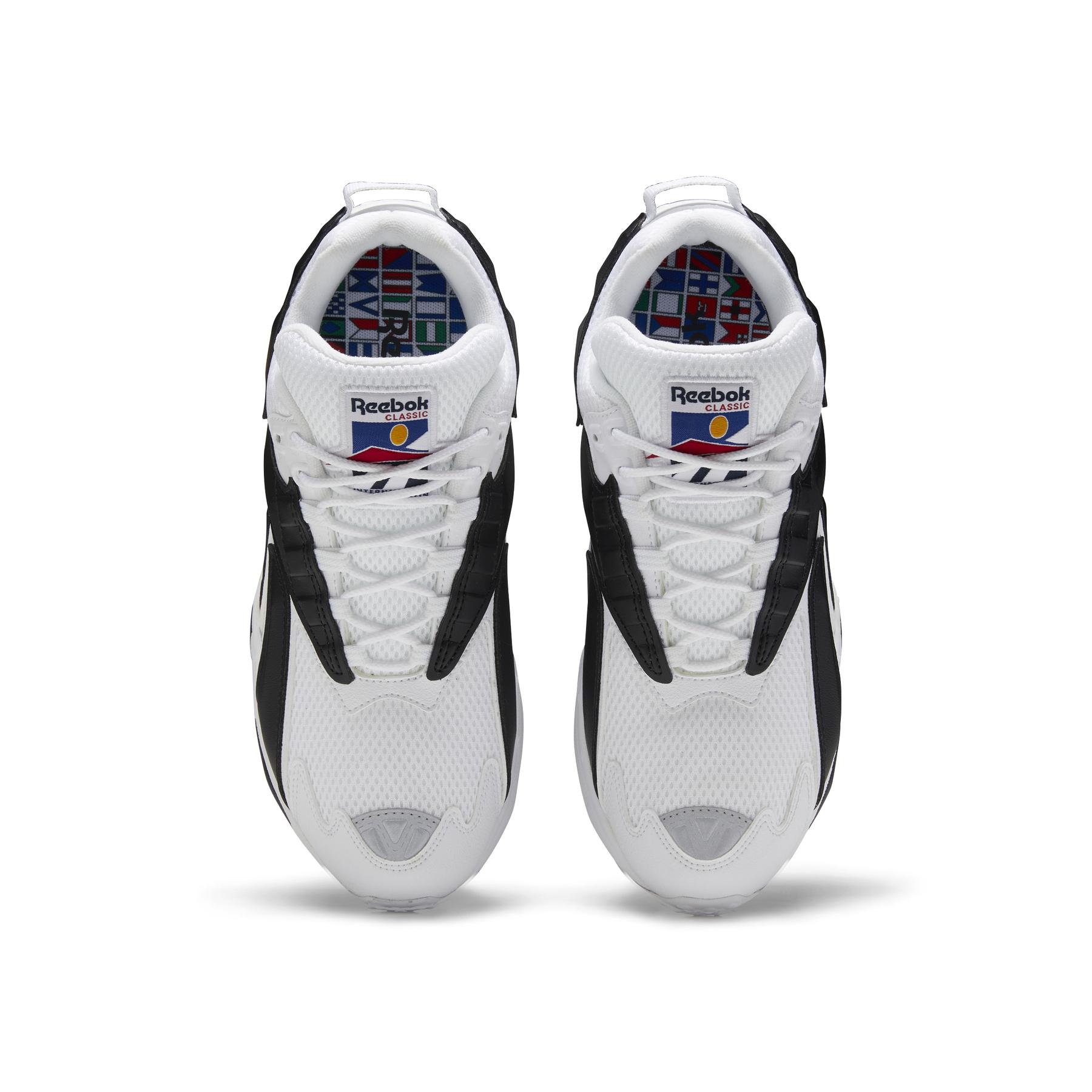 r/e/reebok-classics_fv5478_2_footwear_photography_top_portrait_view_white_000.jpg