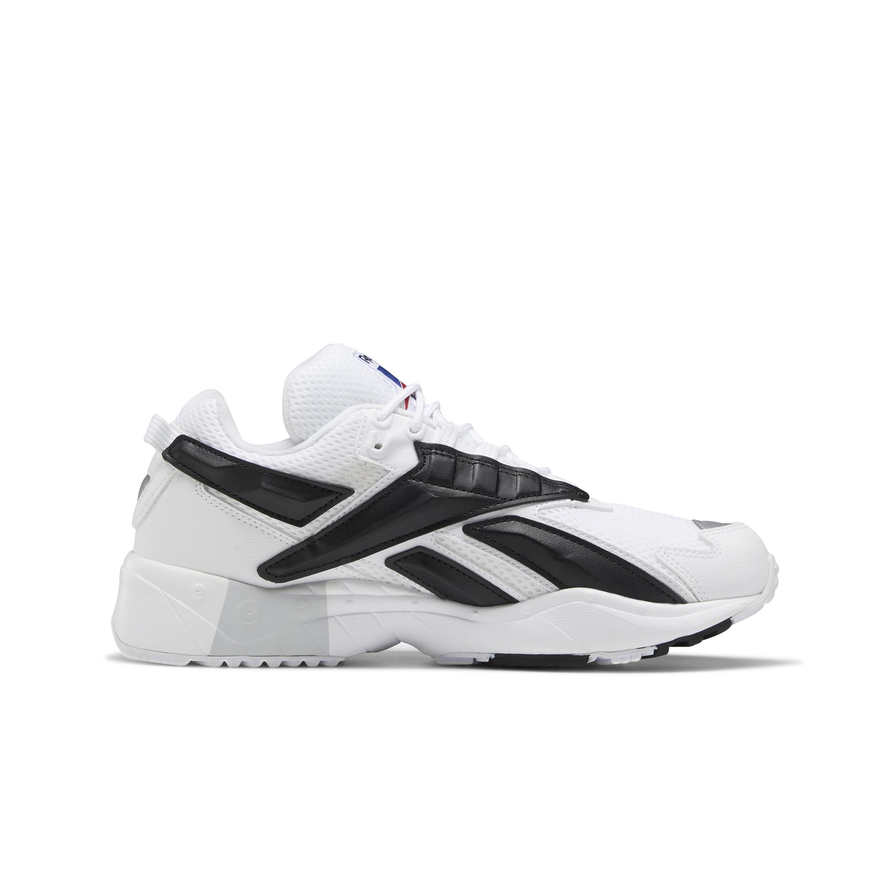 r/e/reebok-classics_fv5478_4_footwear_photography_side_medial_center_view_white_000.jpg