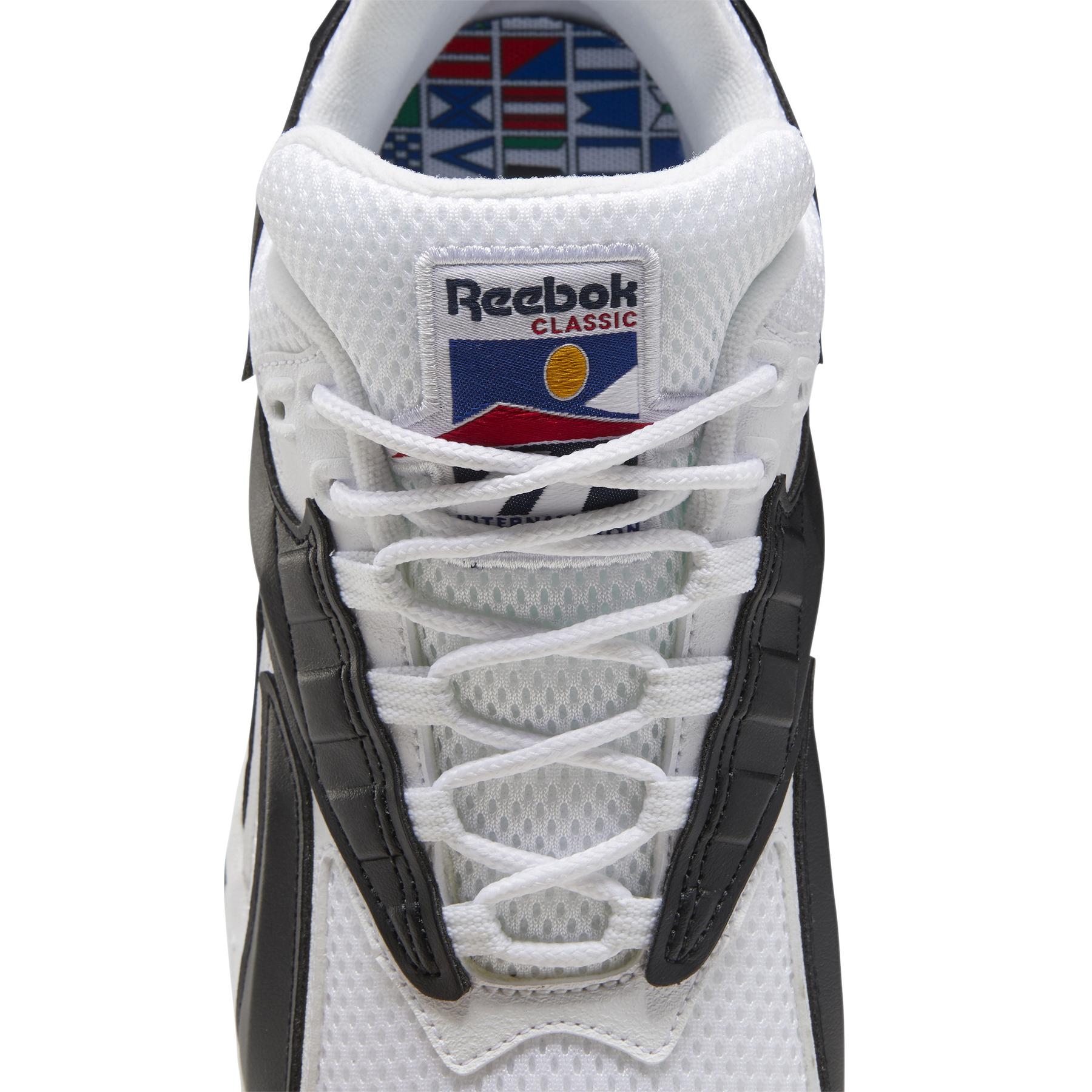 r/e/reebok-classics_fv5478_7_footwear_photography_detail_view_1_white_000.jpg