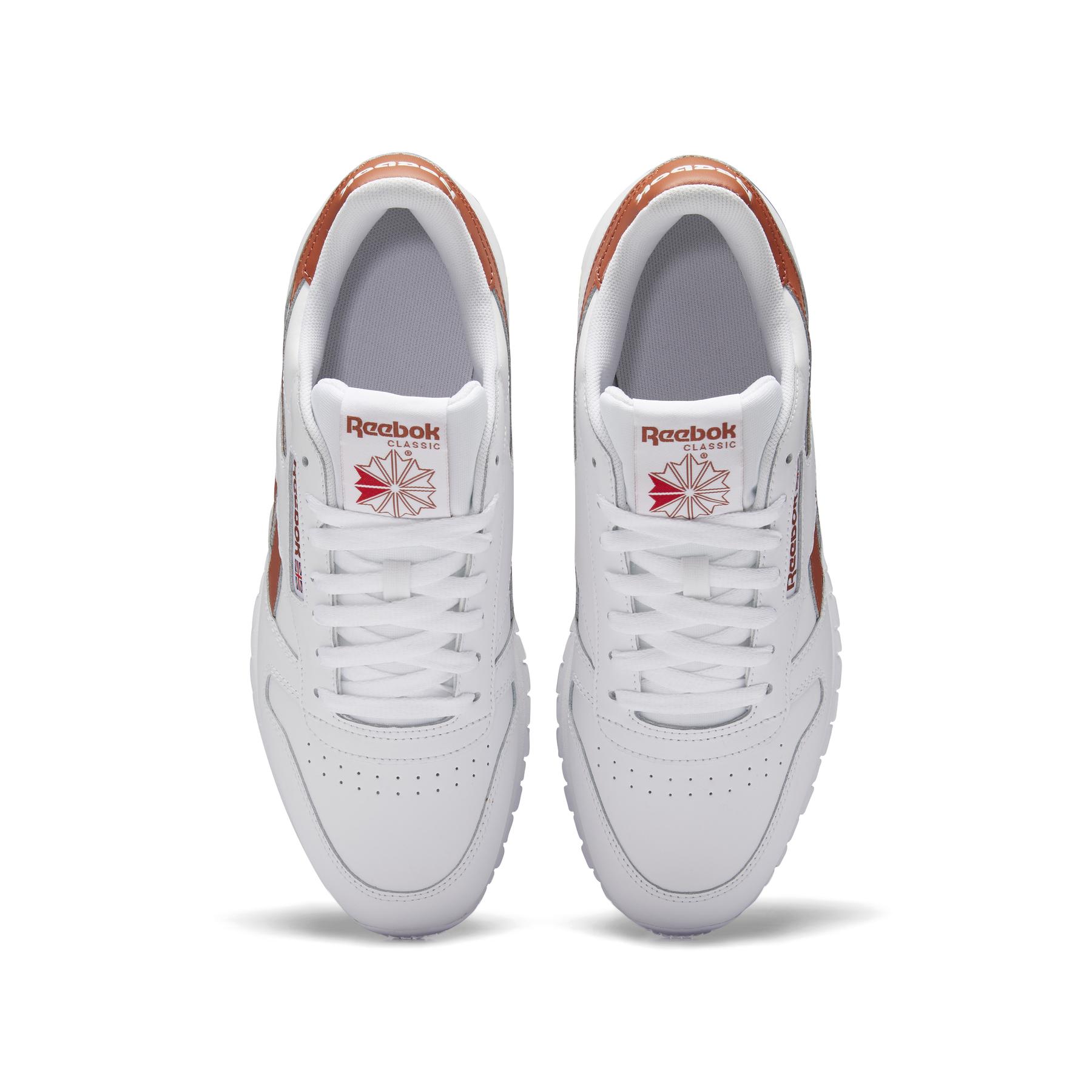 product/r/e/reebok-classics_fy9404_2_footwear_photography_top_portrait_view_white_000.jpg