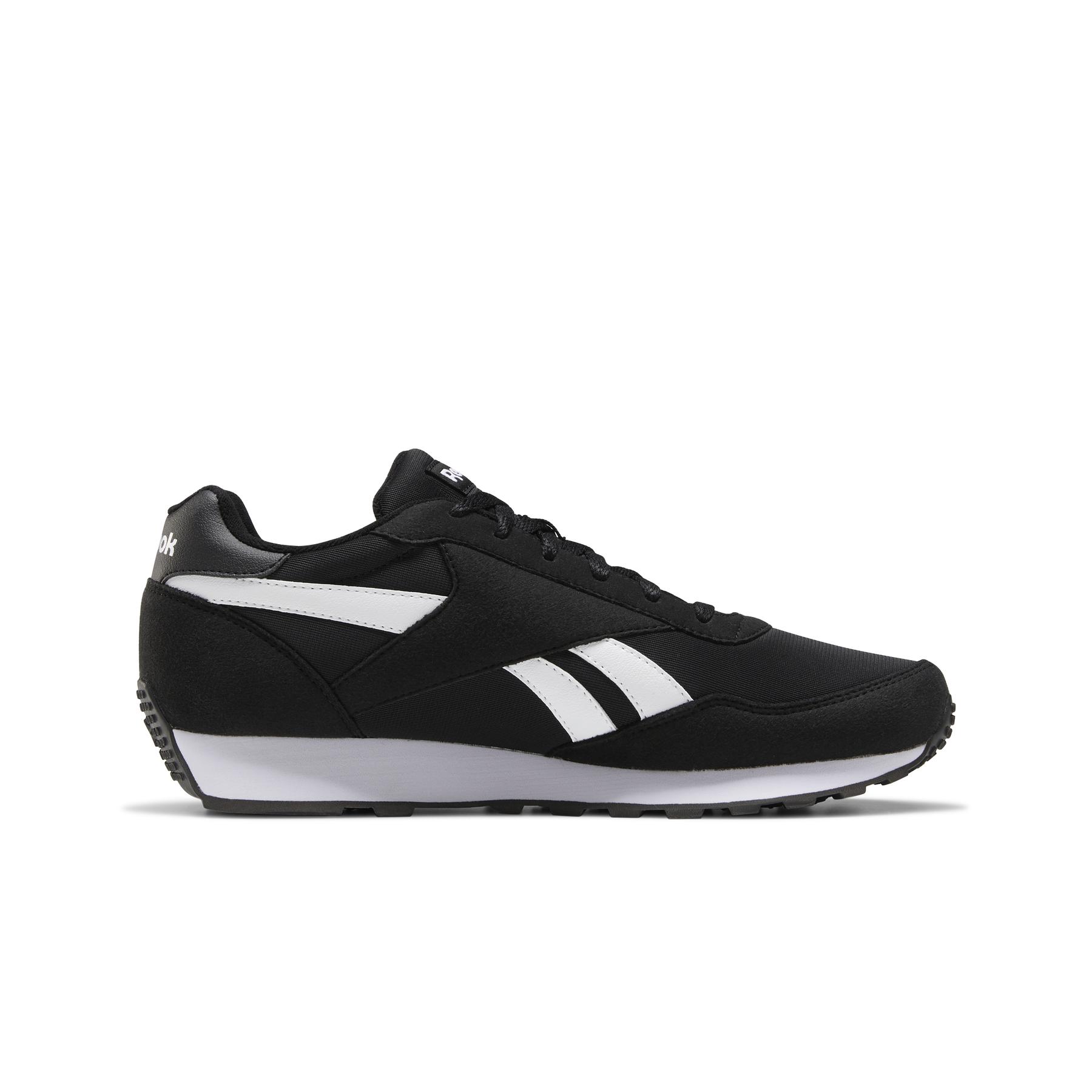 r/e/reebok-classics_fz0662_4_footwear_photography_side_medial_center_view_white_000.jpg