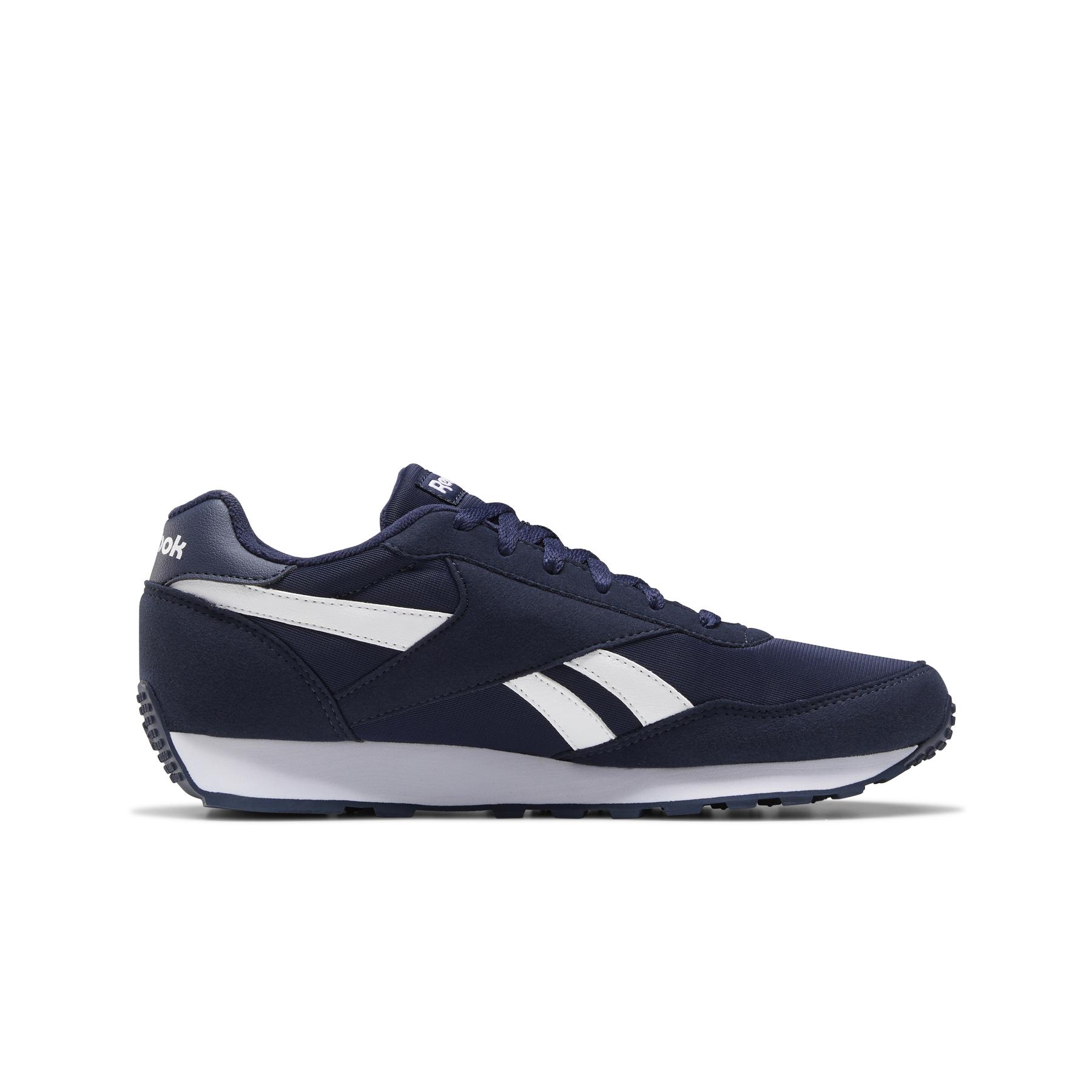 r/e/reebok-classics_fz0663_4_footwear_photography_side_medial_center_view_white_000.jpg