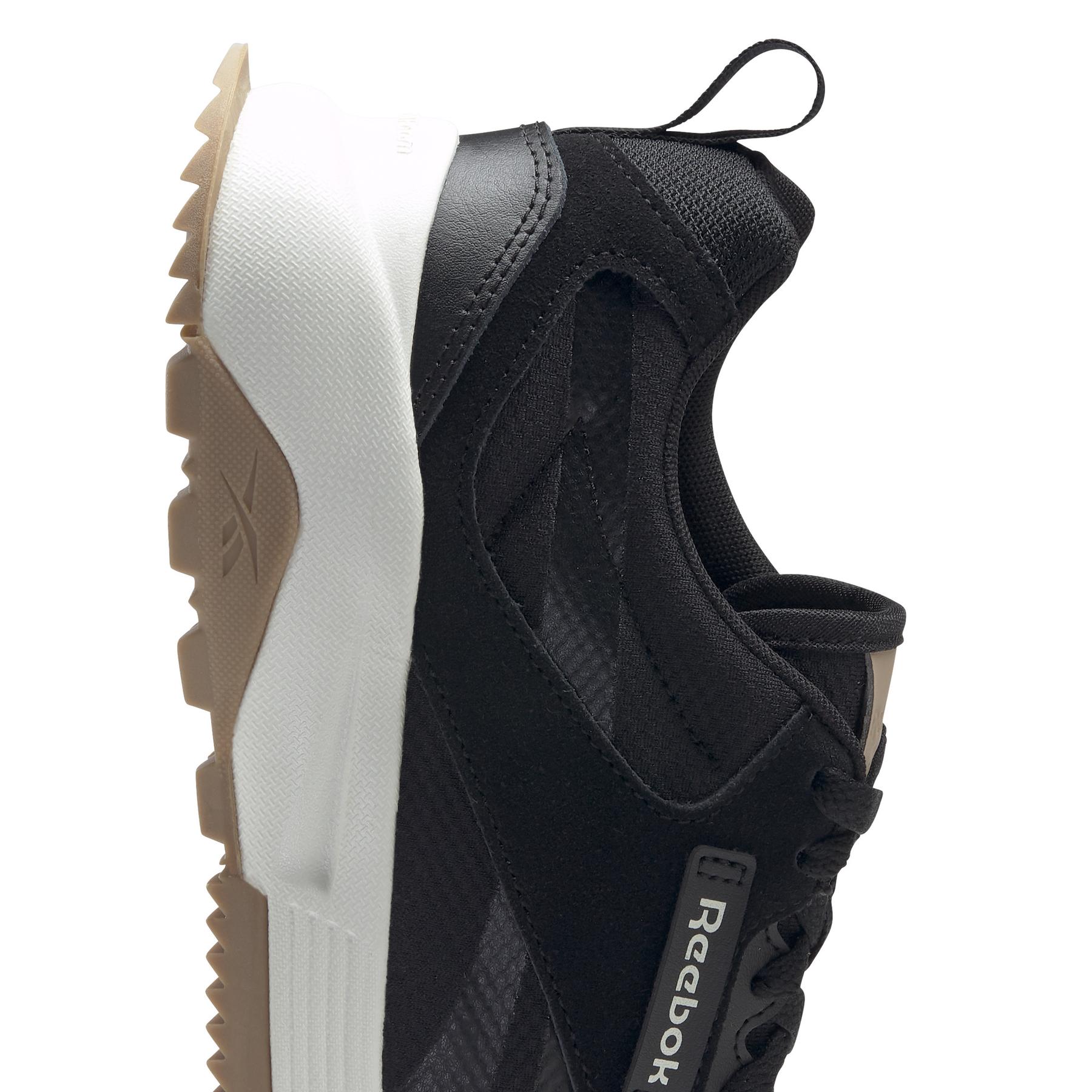 product/r/e/reebok-classics_fz4371_7_footwear_photography_detail_view_1_white_000.jpg