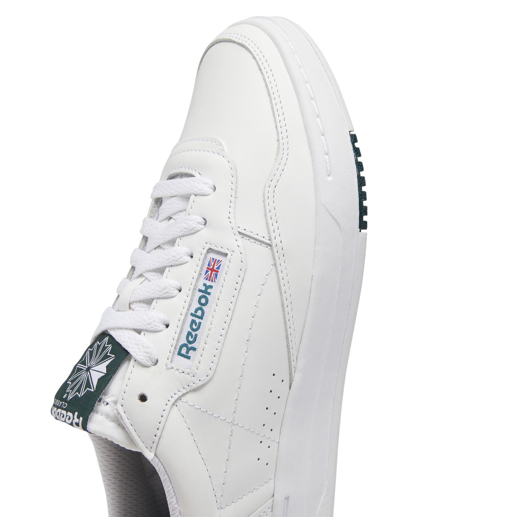 r/e/reebok-classics_gw7558_7_footwear_photography_detail_view_1_white_000.jpg