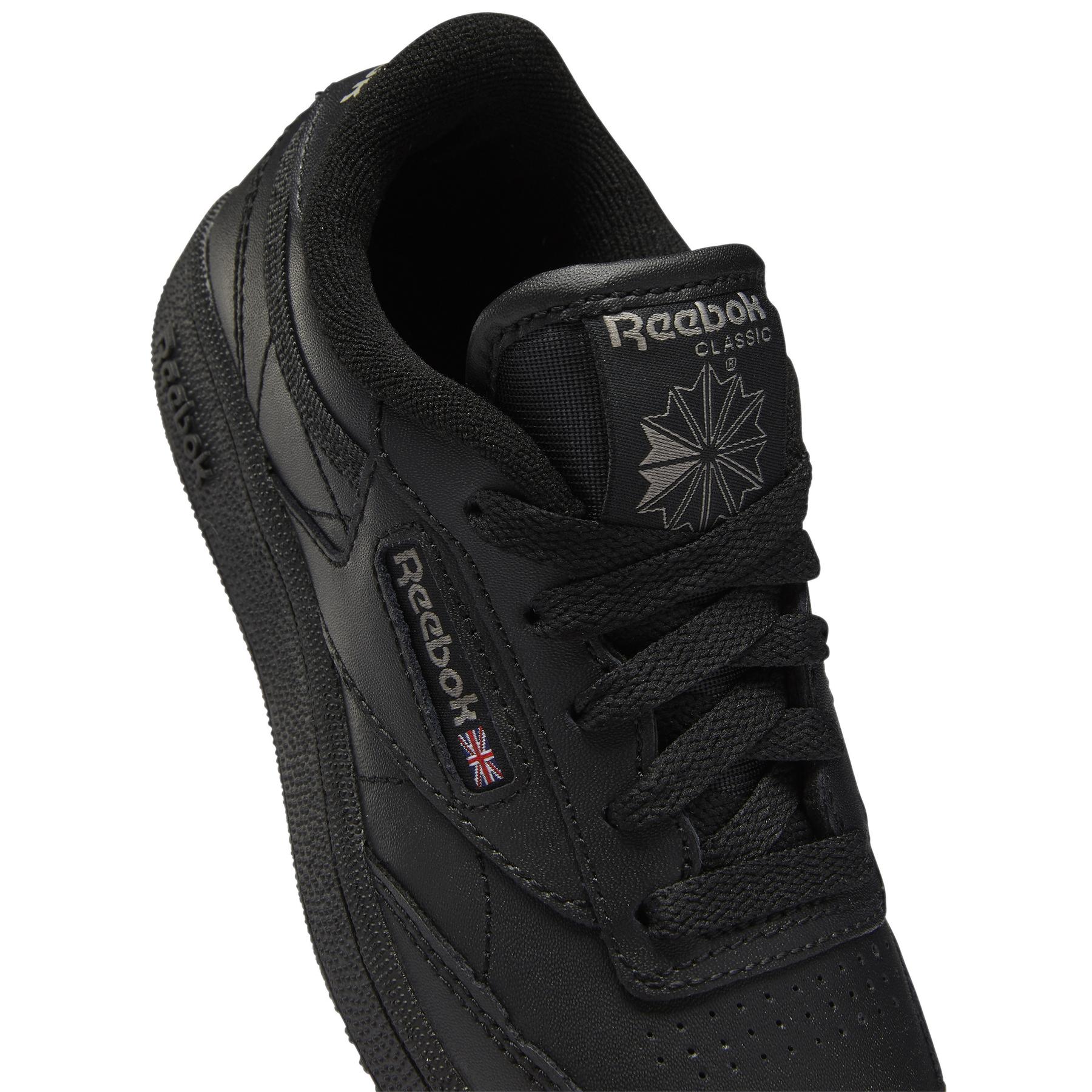 product/r/e/reebok_bs6182_8_footwear_photography_detail_view_1_white_000.jpg