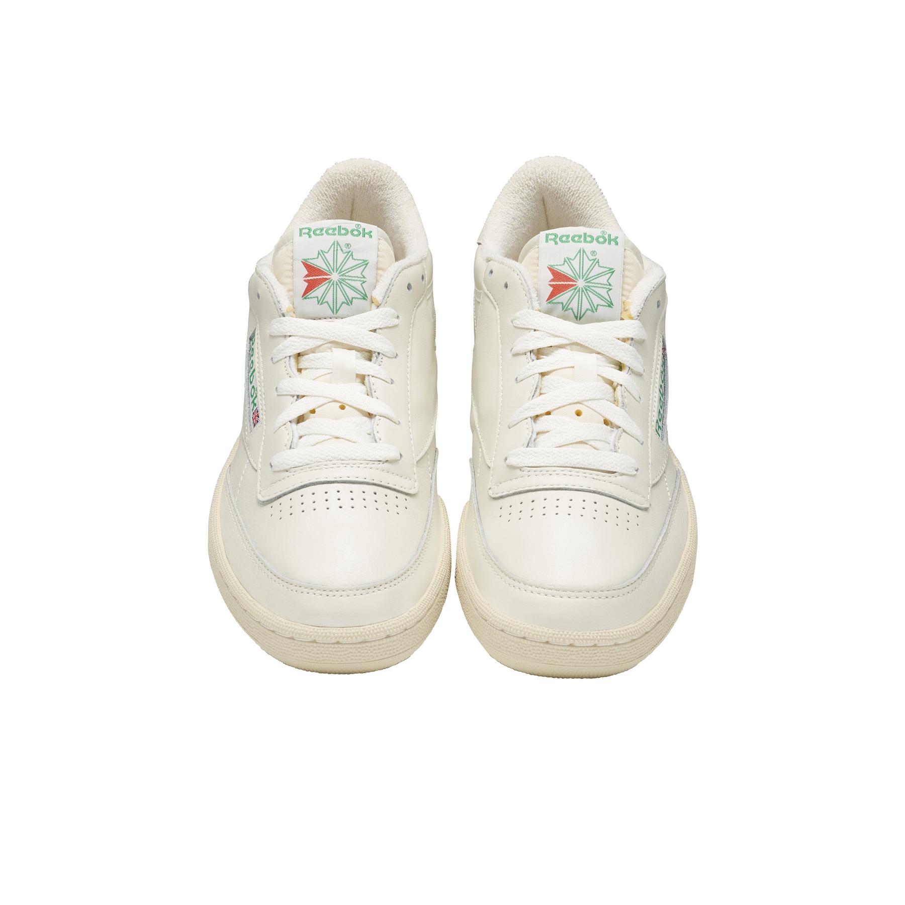 r/e/reebok_dv6434_3_footwear_photography_top_portrait_view_white_000.jpg