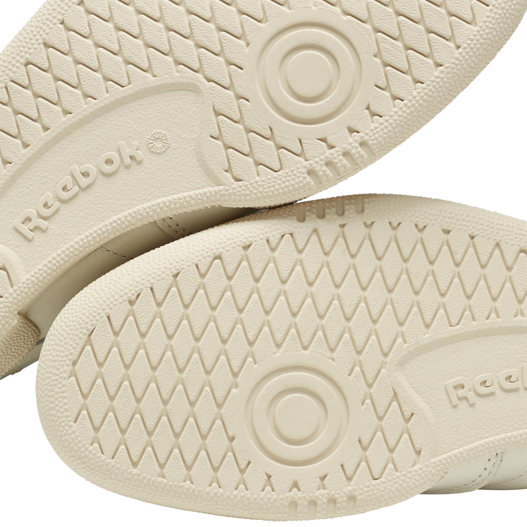 r/e/reebok_dv6434_7_footwear_photography_detail_view_1_white_000.jpg