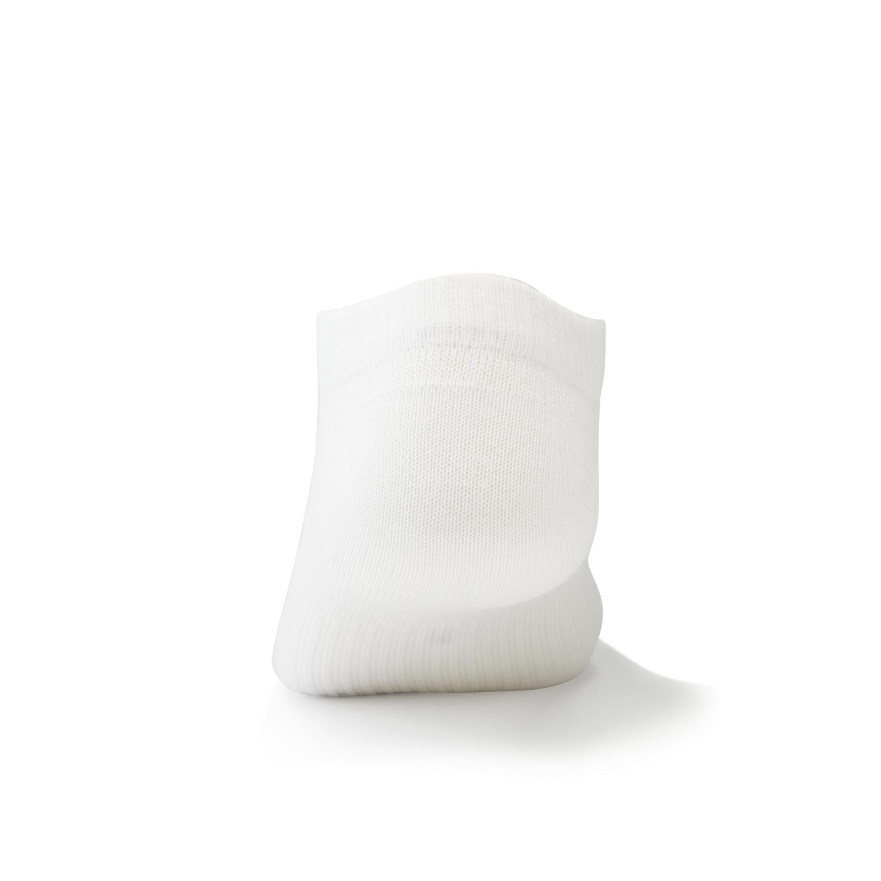 product/r/e/reebok_gi0069_2_hardware_photography_detail_view_1_white.jpg