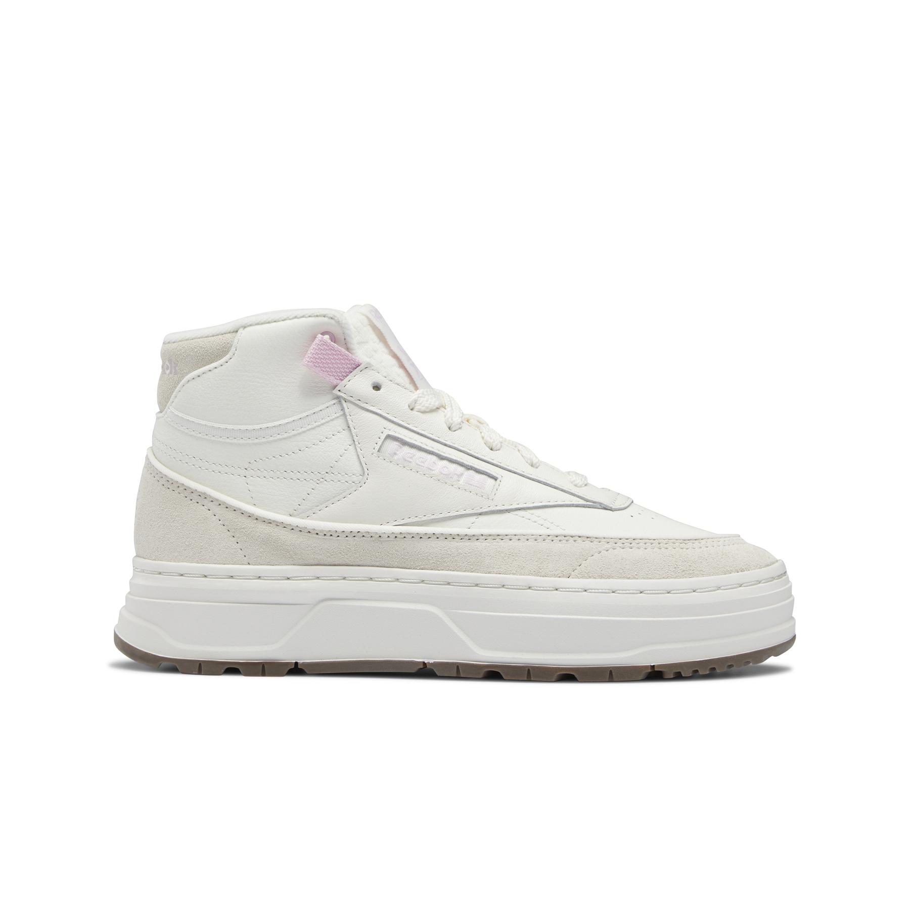 product/r/e/reebok_gv7034_1_footwear_photography_side_lateral_center_view_white.jpg