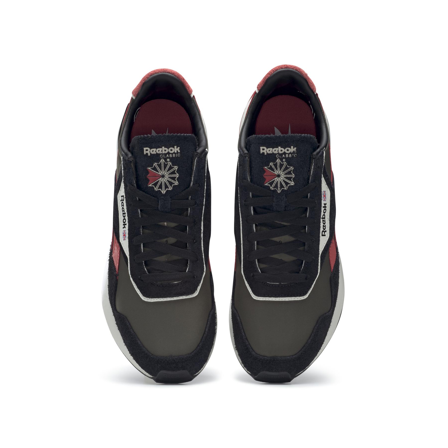 r/e/reebok_gy0420_2_footwear_photography_top_portrait_view_white_000.jpg