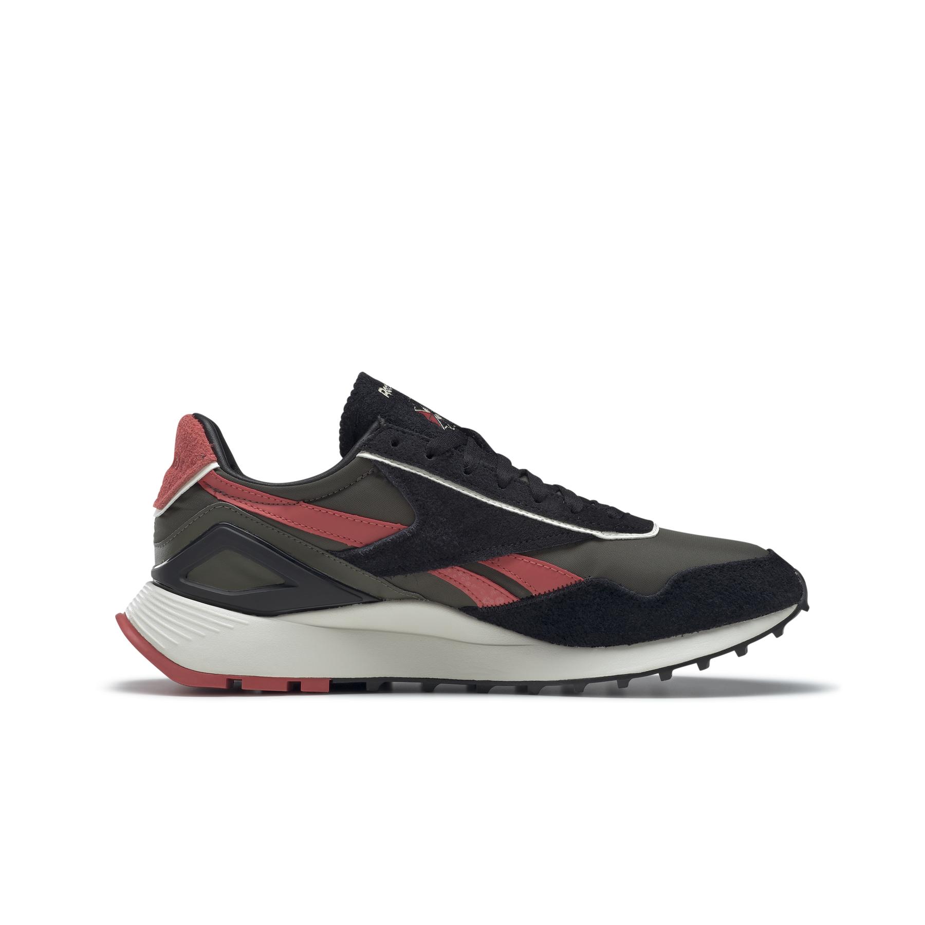 r/e/reebok_gy0420_4_footwear_photography_side_medial_center_view_white_000.jpg