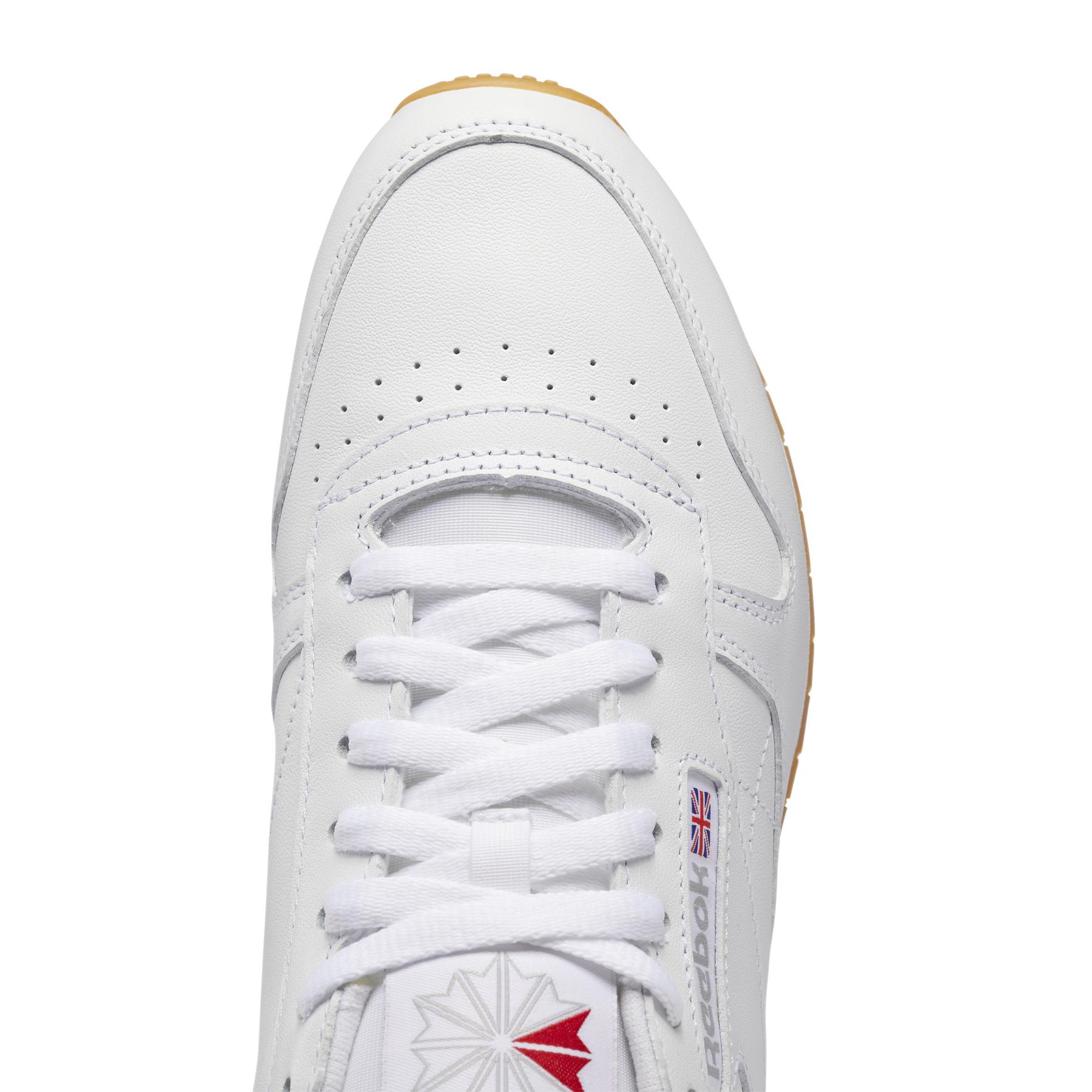 product/r/e/reebok_gy0952_7_footwear_photography_detail_view_1_white_000.jpg