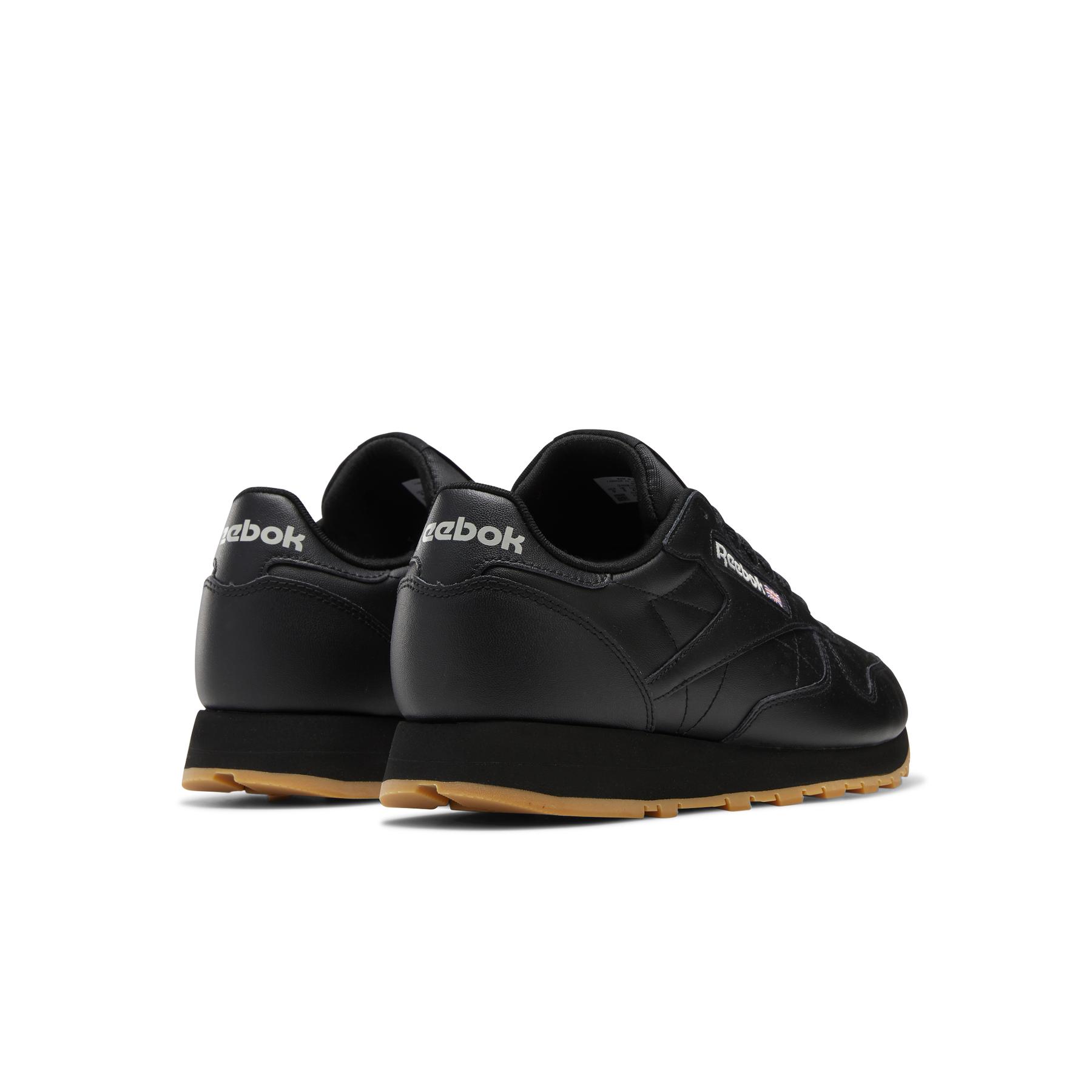 product/r/e/reebok_gy0954_6_footwear_photography_back_lateral_top_view_white_000.jpg