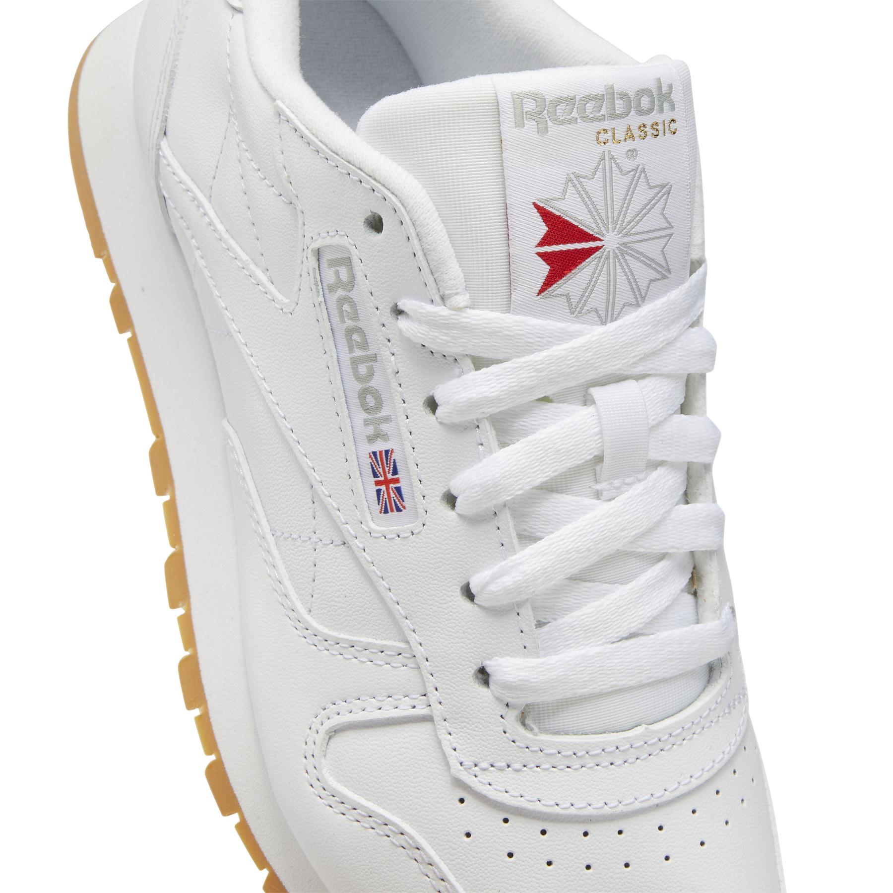 product/r/e/reebok_gy0956_7_footwear_photography_detail_view_1_white_000.jpg