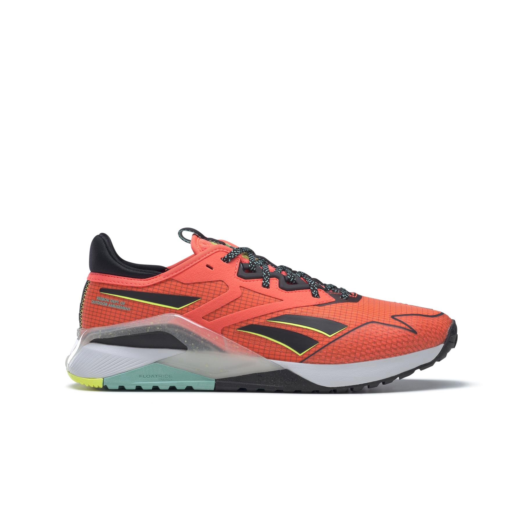product/r/e/reebok_gy2116_1_footwear_photography_side_lateral_center_view_white_000.jpg