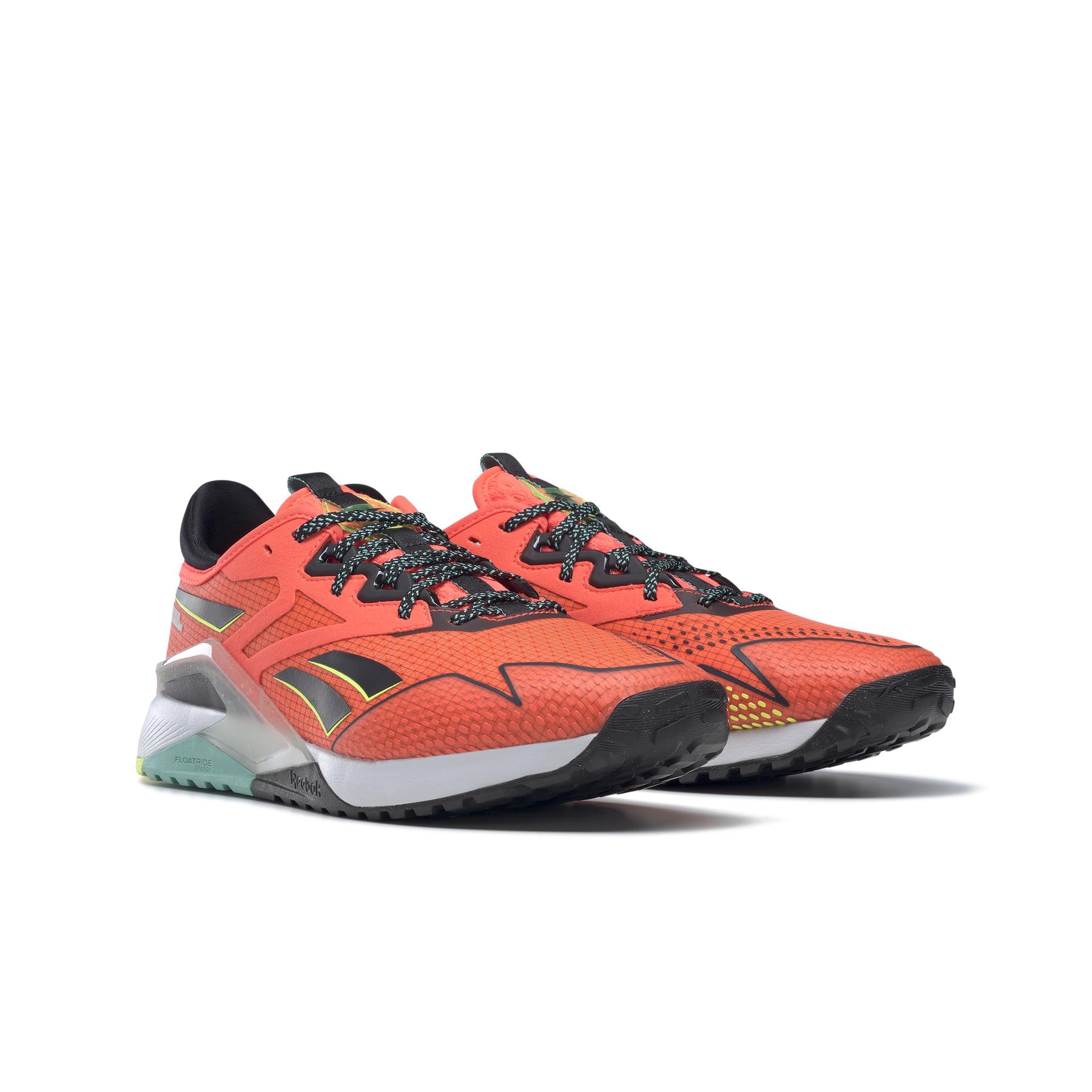 product/r/e/reebok_gy2116_5_footwear_photography_front_lateral_top_view_white_000.jpg