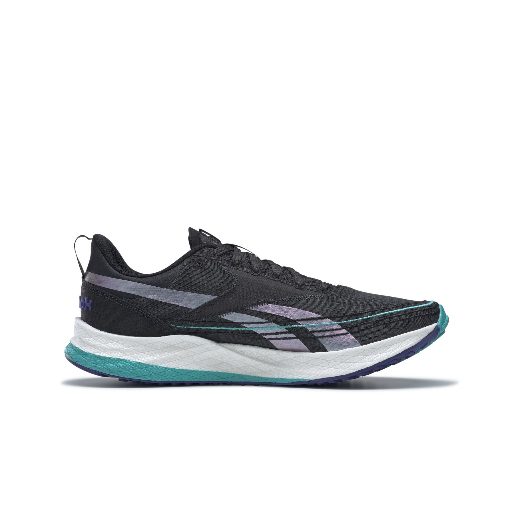 product/r/e/reebok_gy2384_4_footwear_photography_side_medial_center_view_white_000.jpg