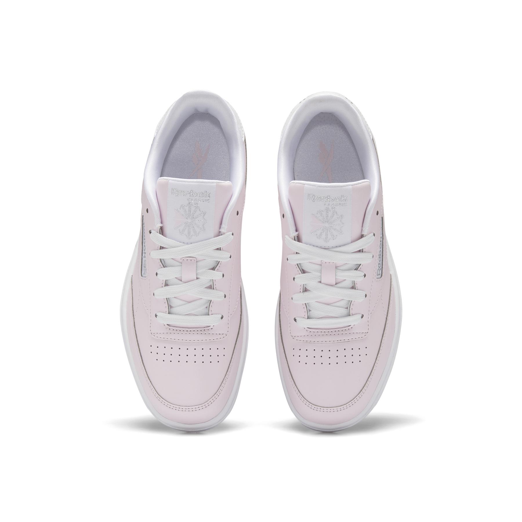 product/r/e/reebok_gy4878_2_footwear_photography_top_portrait_view_white.jpg
