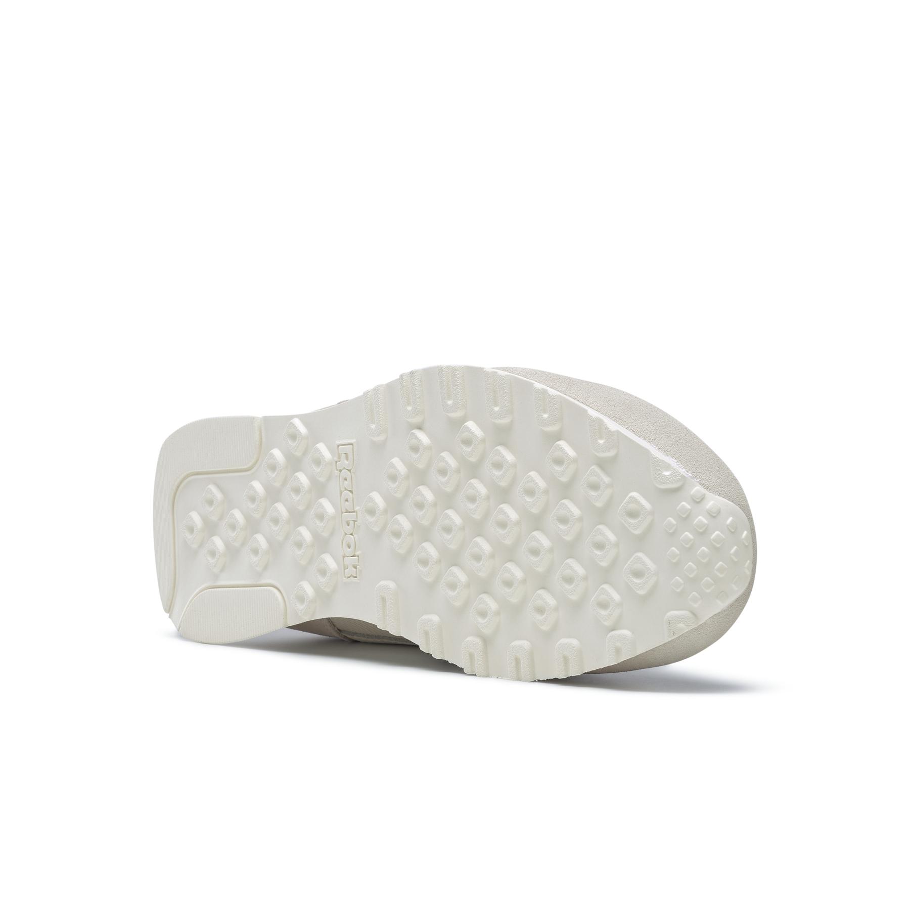 r/e/reebok_gy8837_3_footwear_photography_bottom_view_white_000.jpg