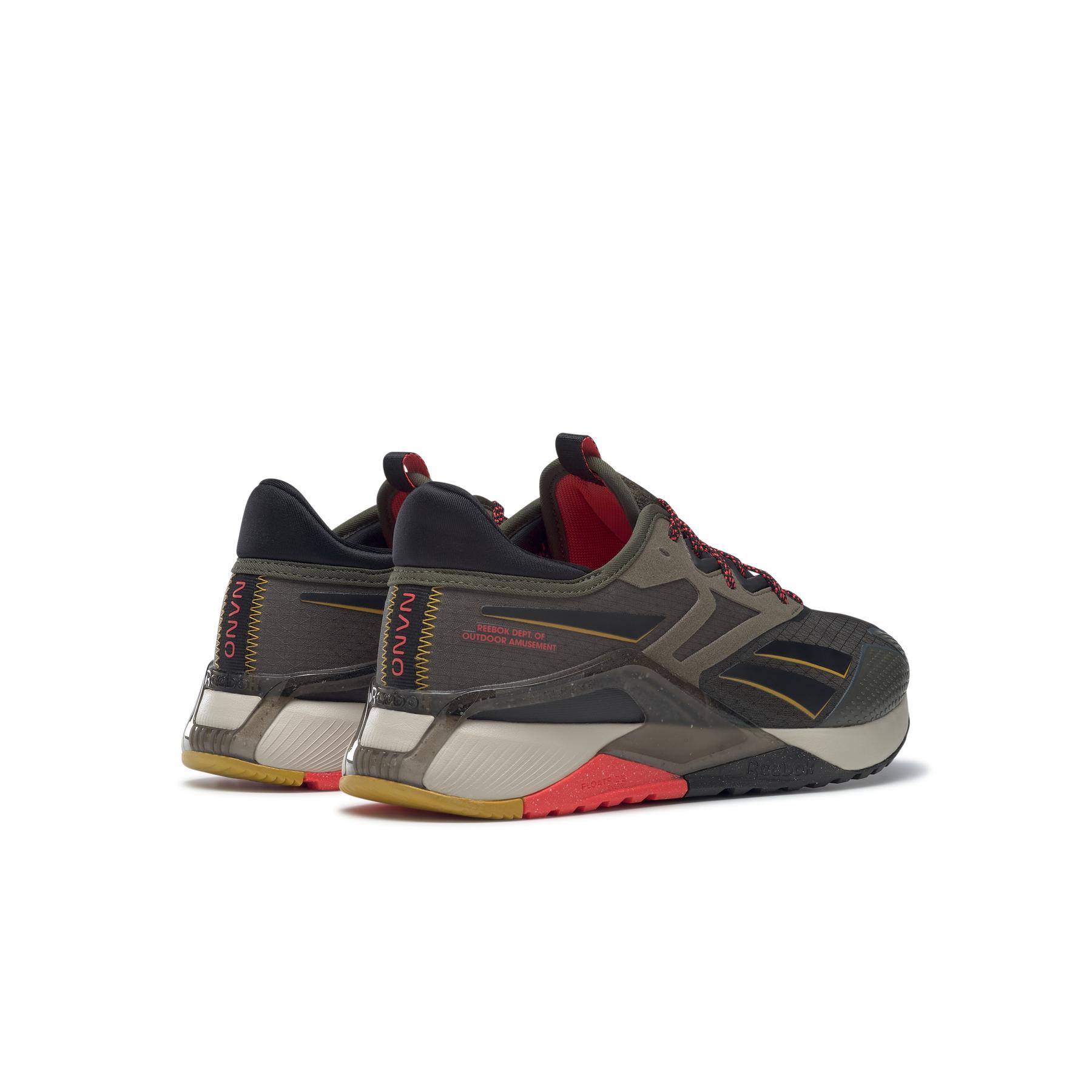 r/e/reebok_gy9493_6_footwear_photography_back_lateral_top_view_white_000.jpg