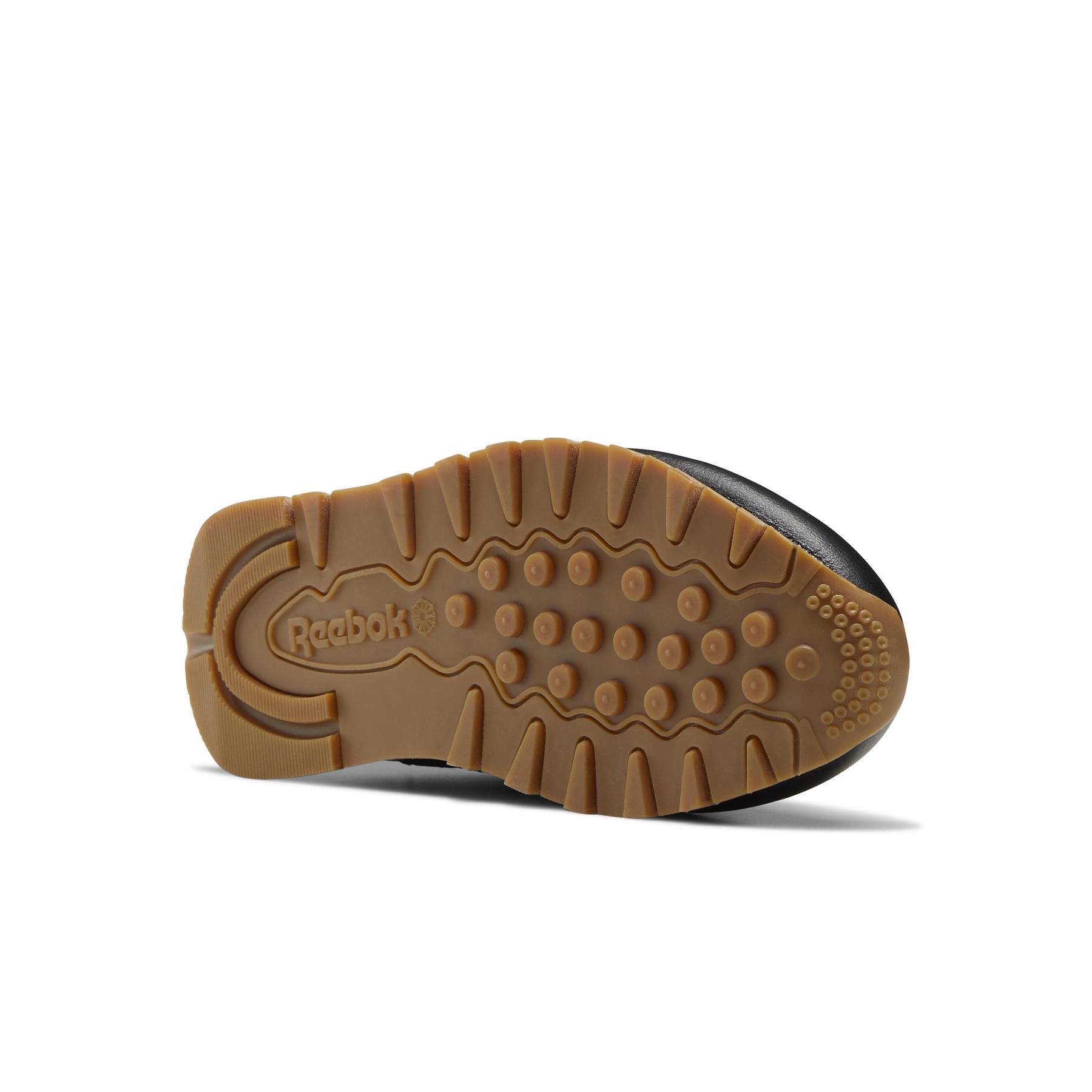 product/r/e/reebok_gz6093_3_footwear_photography_bottom_view_white_000.jpg