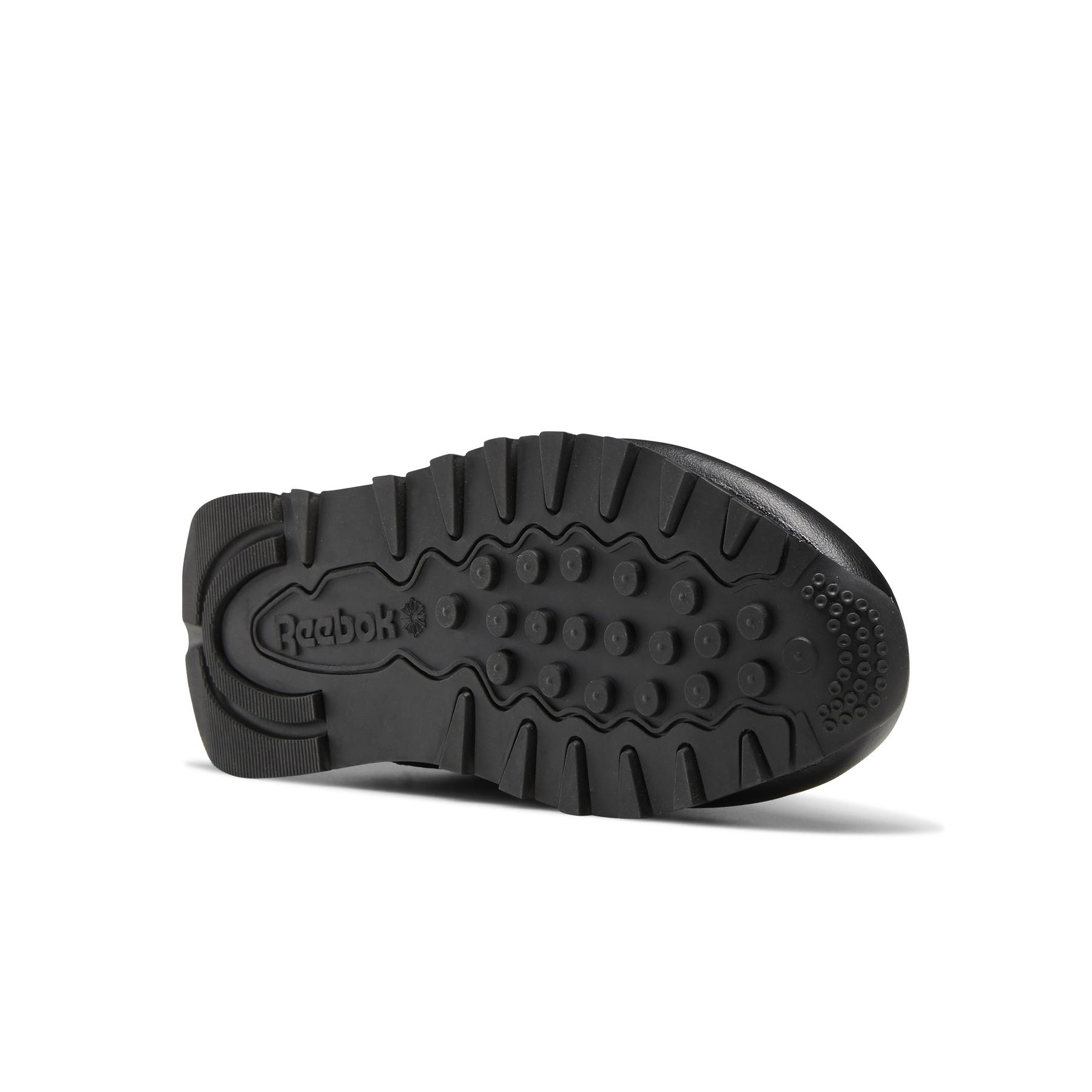 product/r/e/reebok_gz6094_3_footwear_photography_bottom_view_white_000.jpg