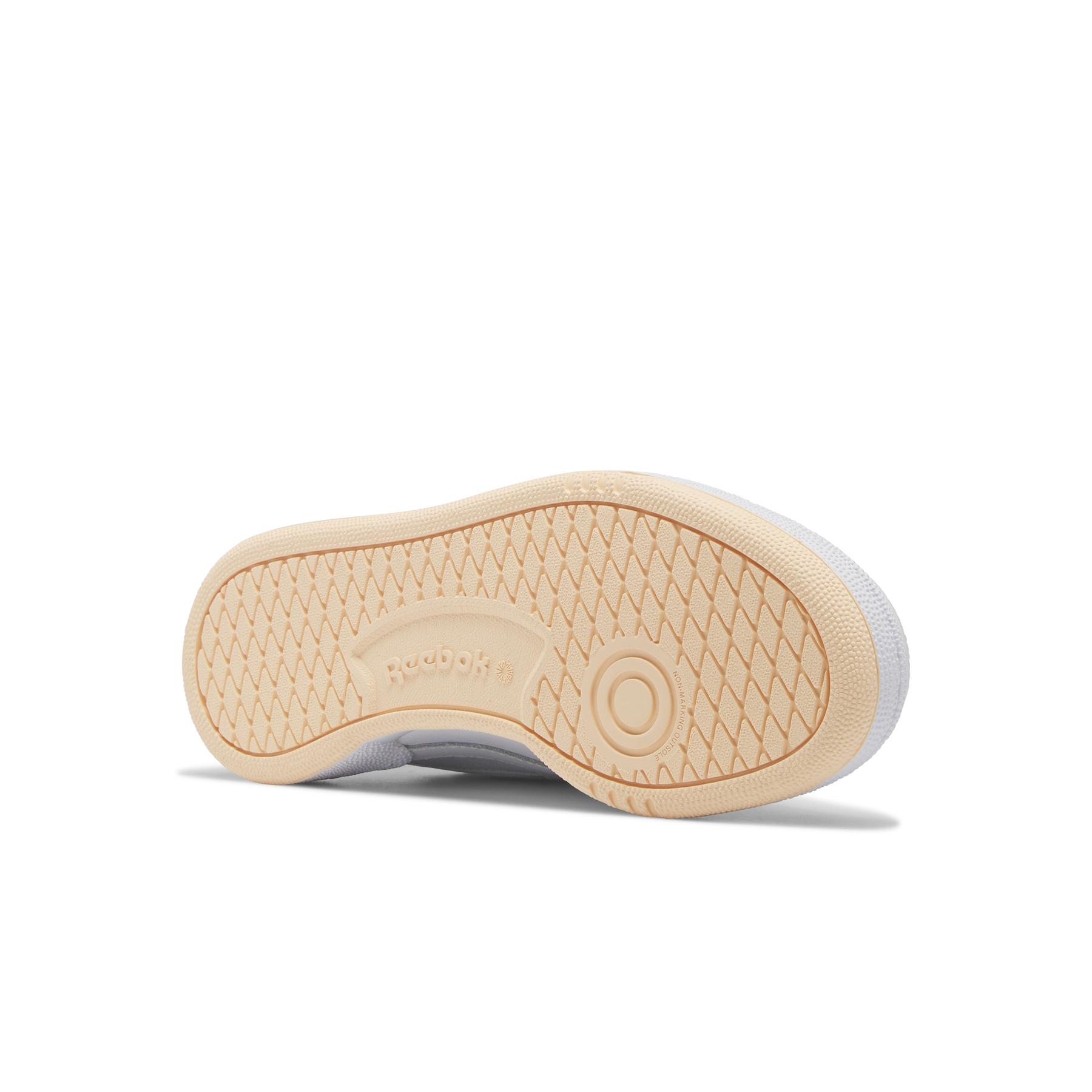 product/r/e/reebok_gz9790_3_footwear_photography_bottom_view_white_000.jpg