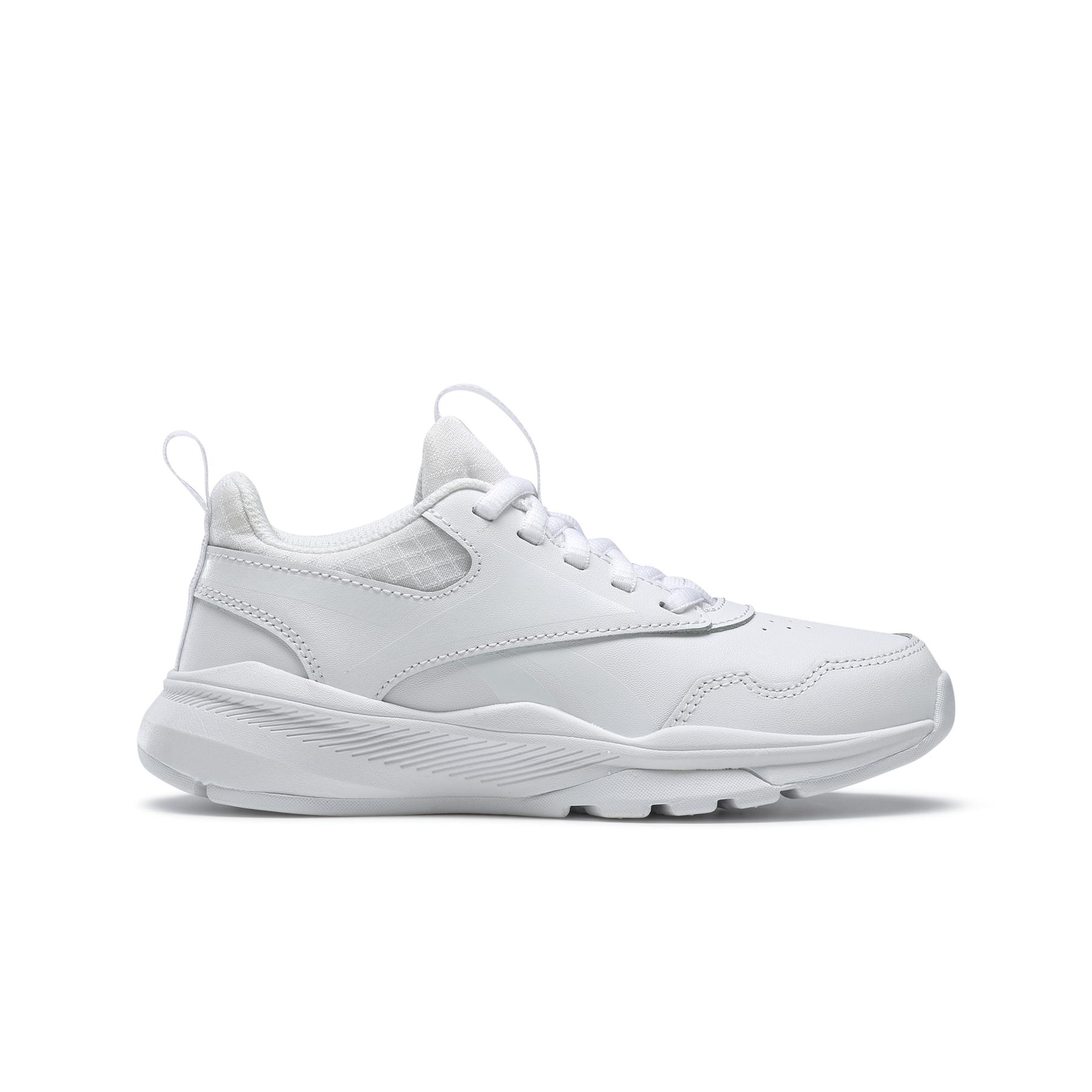 product/r/e/reebok_h02855_1_footwear_photography_side_lateral_center_view_white_000.jpg