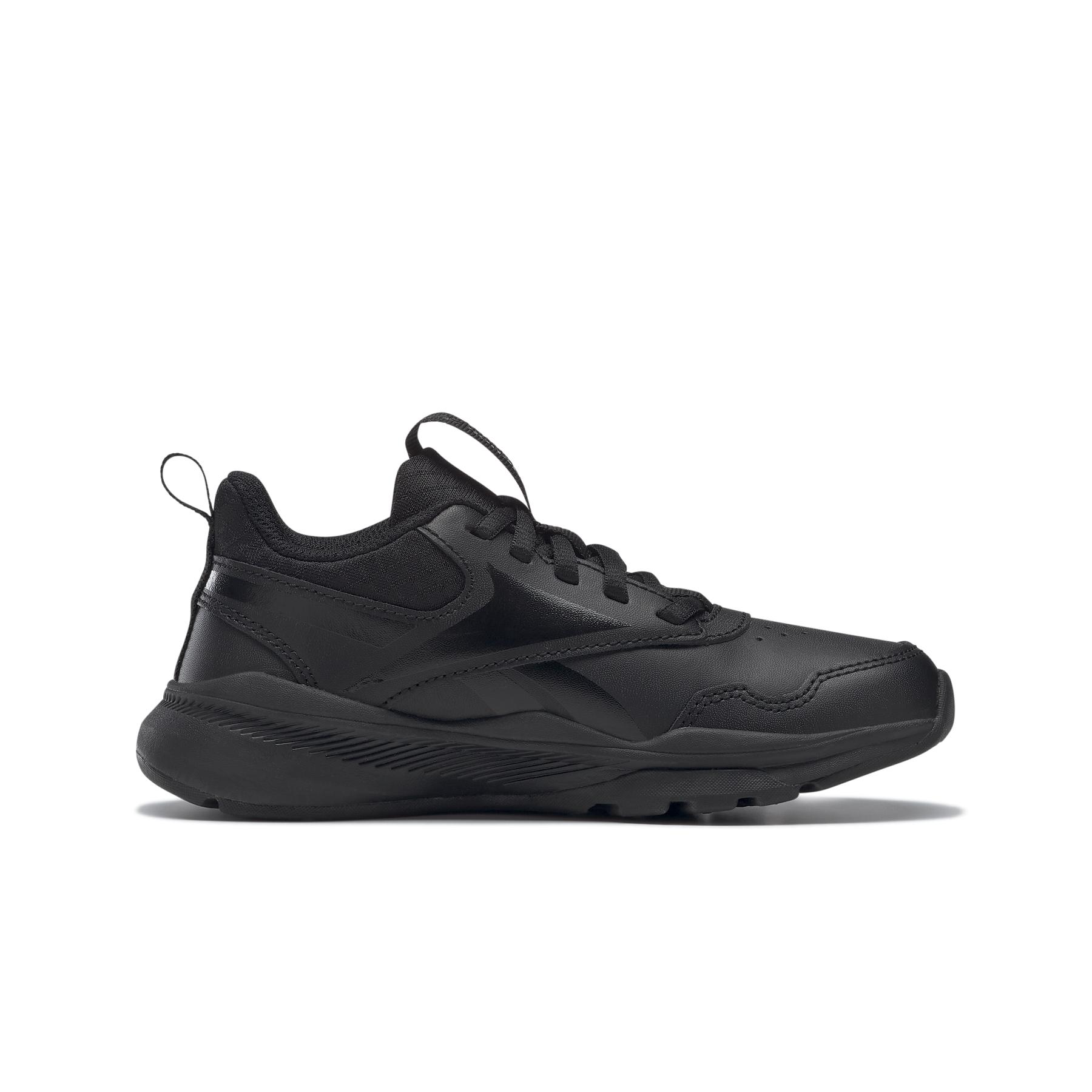 product/r/e/reebok_h02856_4_footwear_photography_side_medial_center_view_white_000.jpg