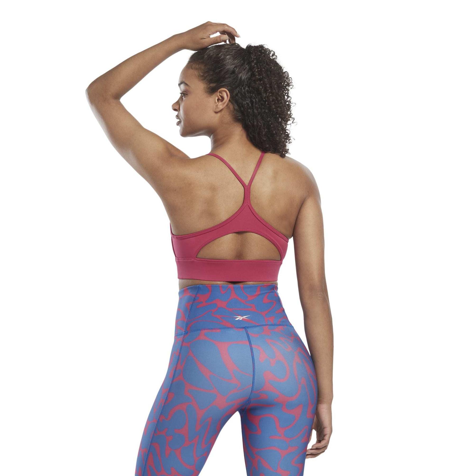 product/r/e/reebok_hi6919_3_apparel_on_model_back_view_white.jpg
