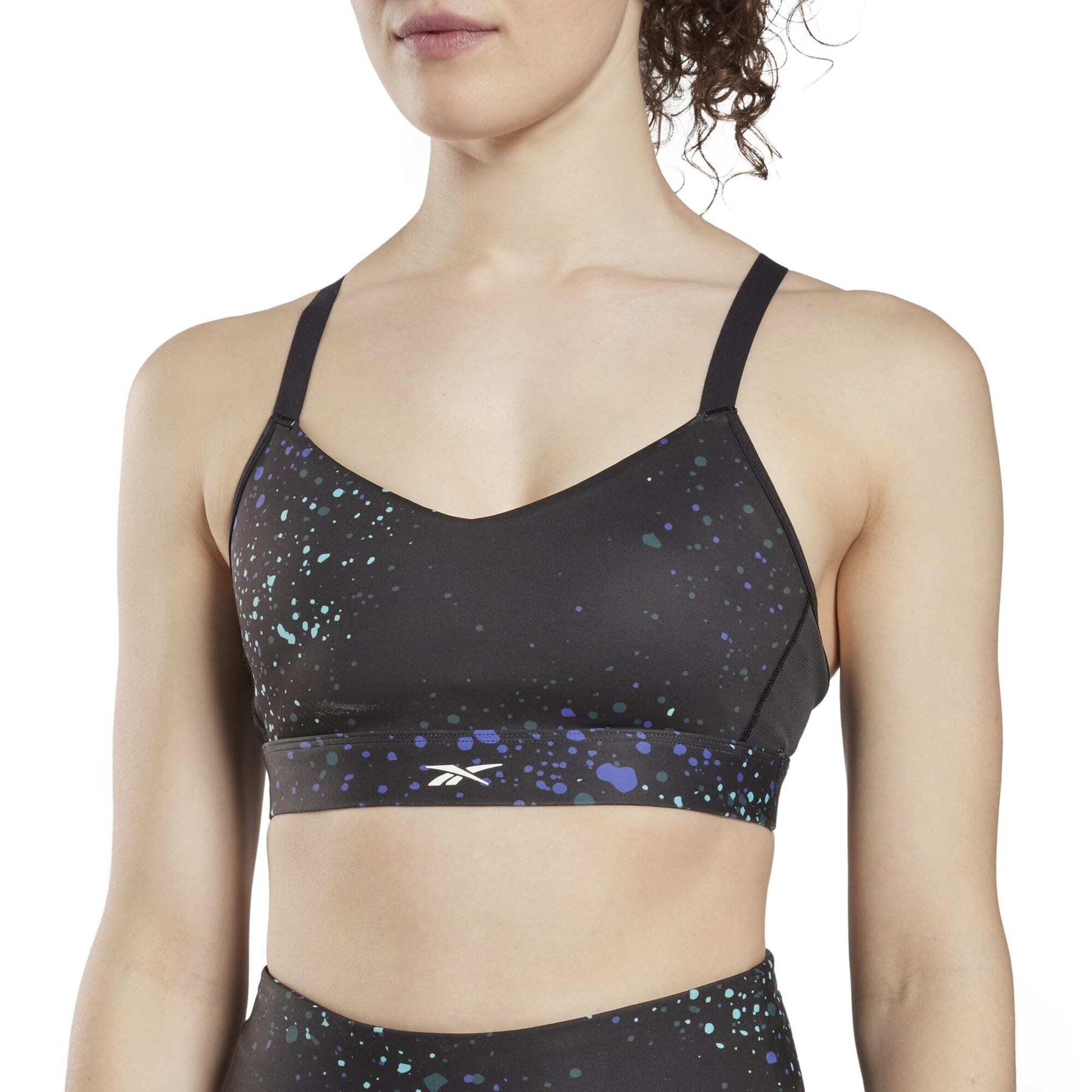 product/r/e/reebok_hn7670_5_apparel_on_model_detail_view_1_white.jpg