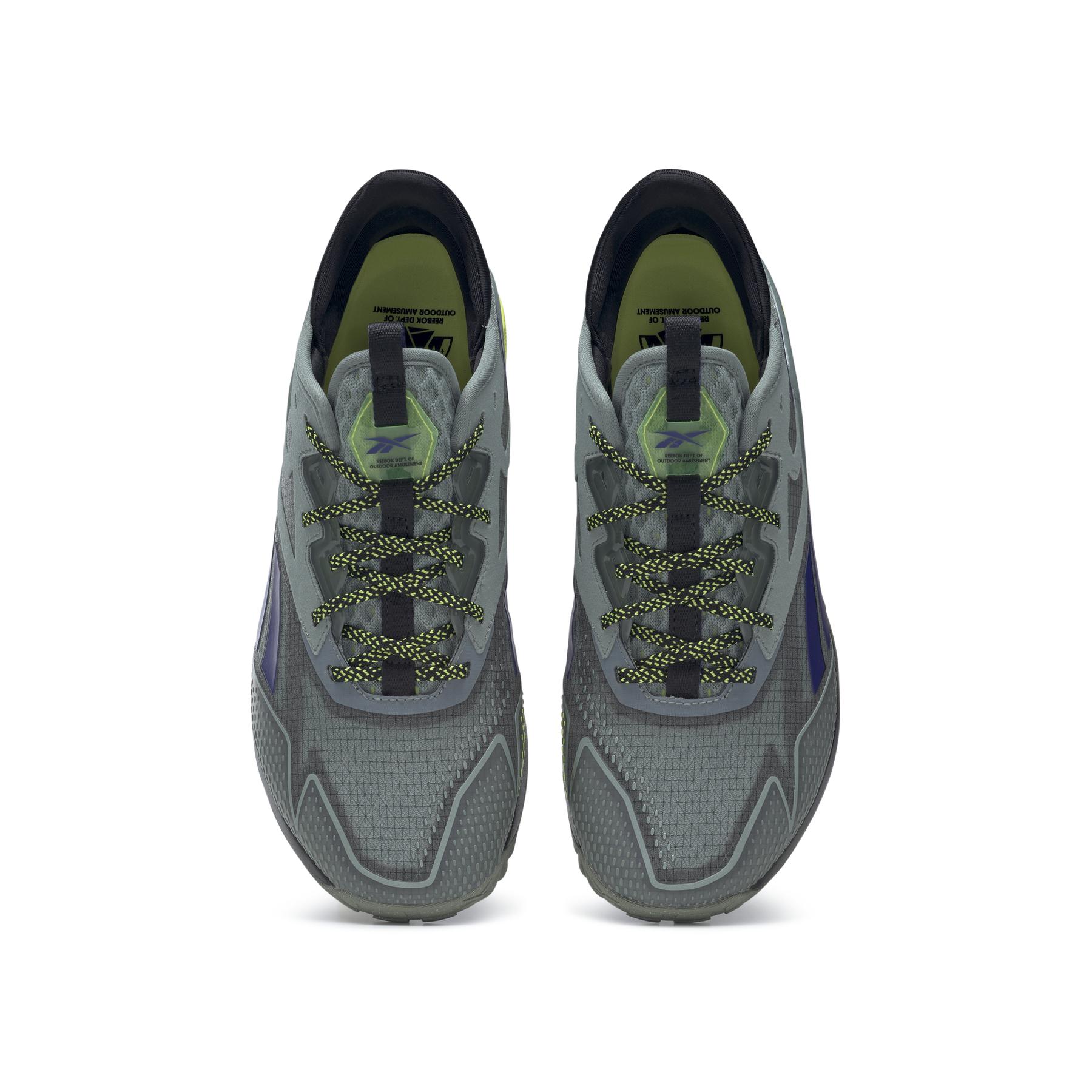 product/r/e/reebok_hp9227_2_footwear_photography_top_portrait_view_white_000.jpg