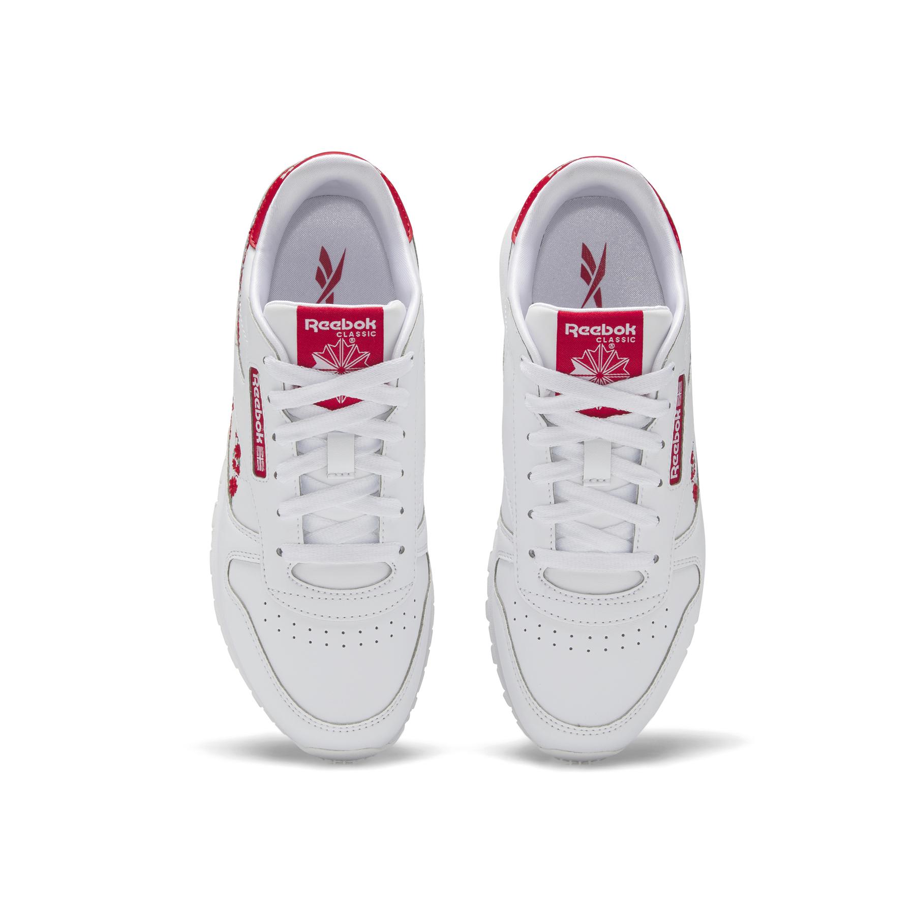 r/e/reebok_hp9519_2_footwear_photography_top_portrait_view_white.jpg